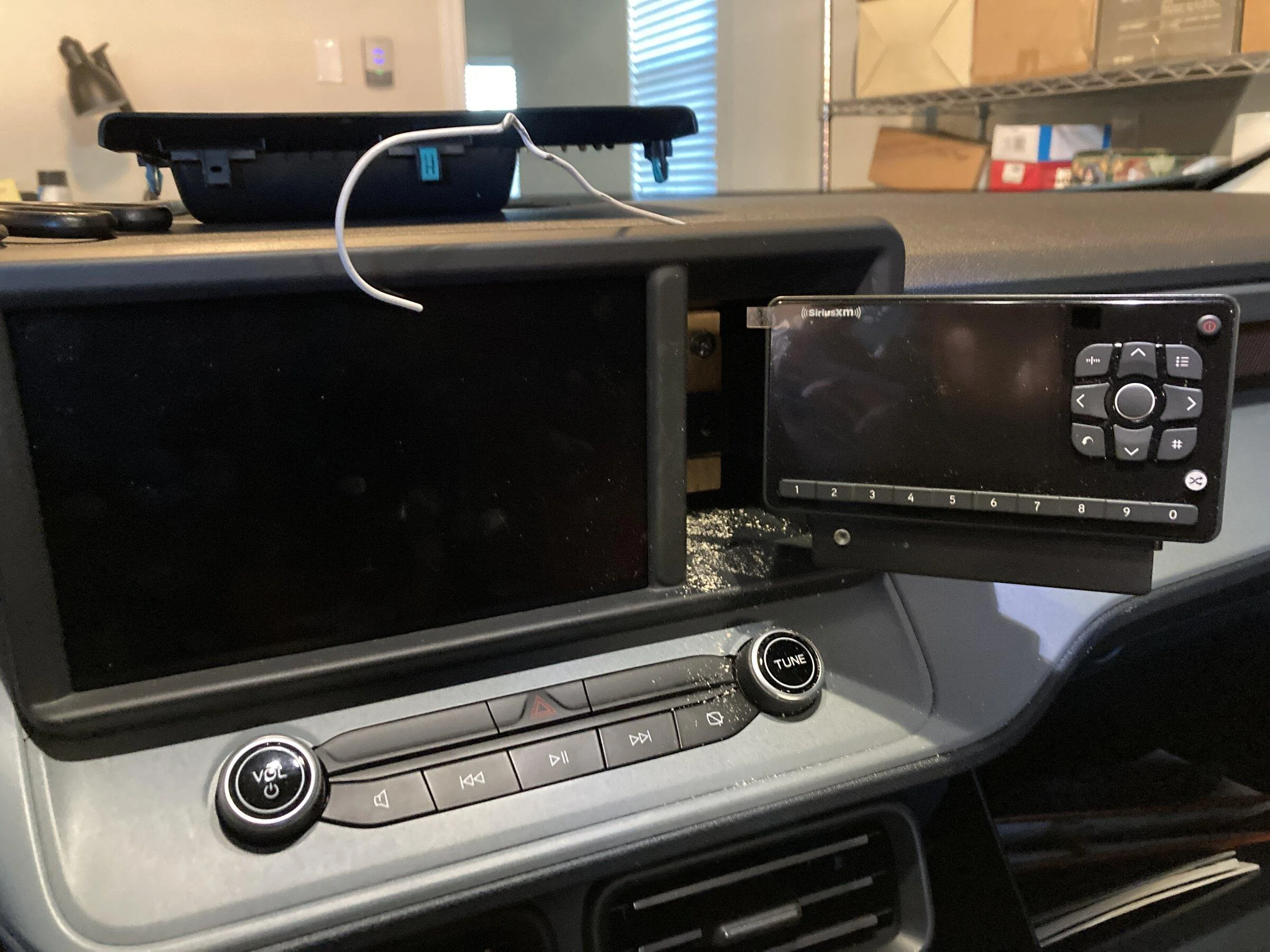 Ford Maverick Installing Sirius/XM Onyx EZR Radio in Lariat Hybrid IMG_1474