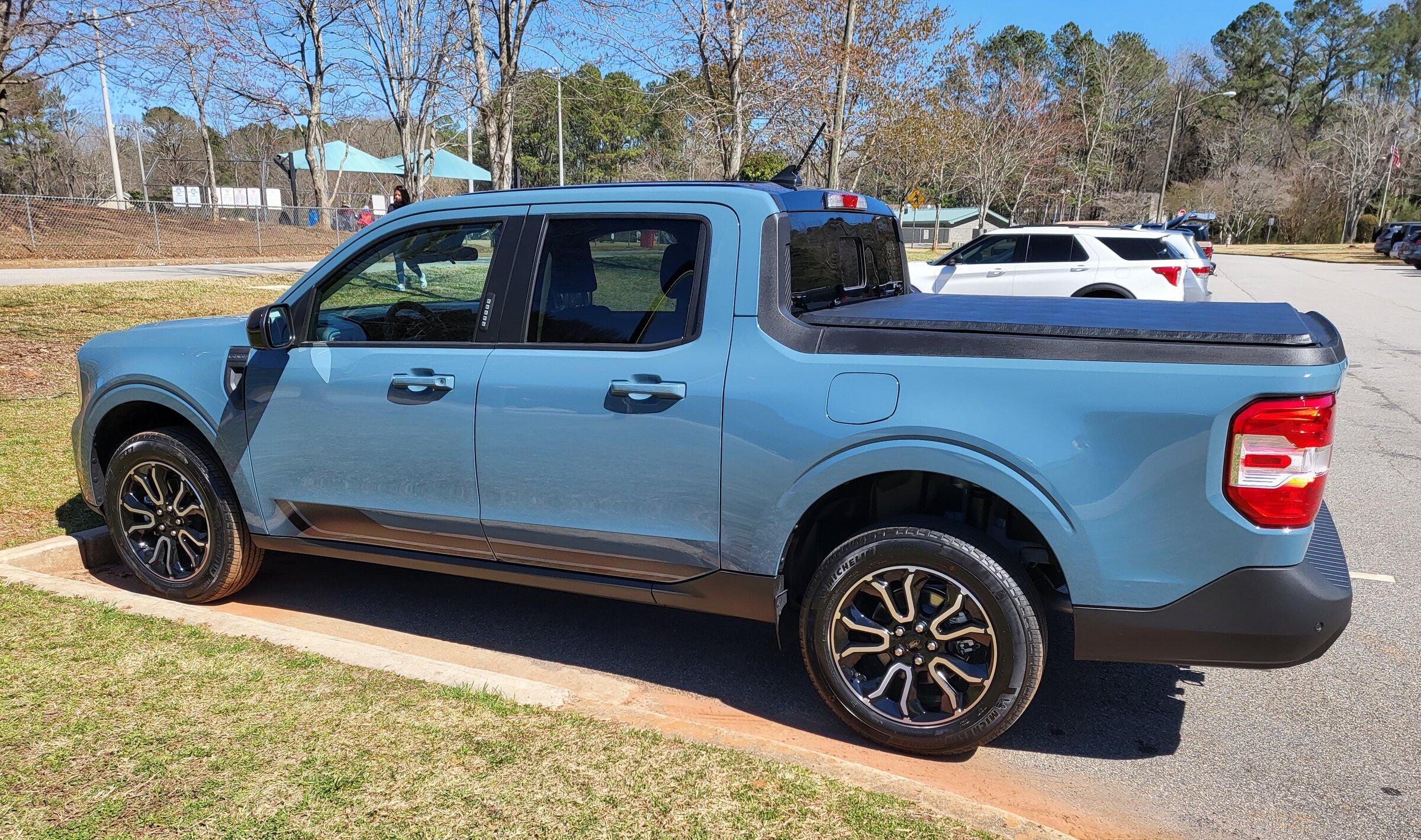 Ford Maverick Hybrid First Edition - Carbonized Grey Maverick