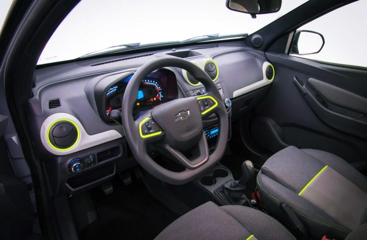 Ford Maverick Chevrolet is working on a new compact pickup truck for 2023 called the Montana 2023-Chevy-Montana-Interior