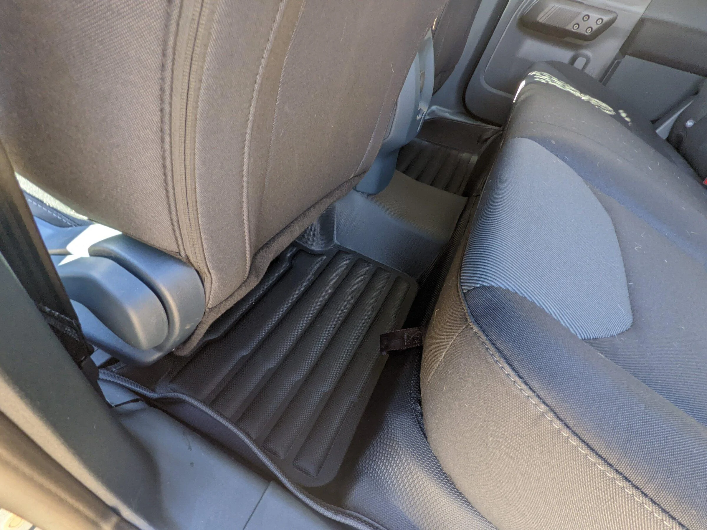 Ford Maverick TuxMat - better than Weathertech, Husky + OEM? PXL_20220314_205724124.MP