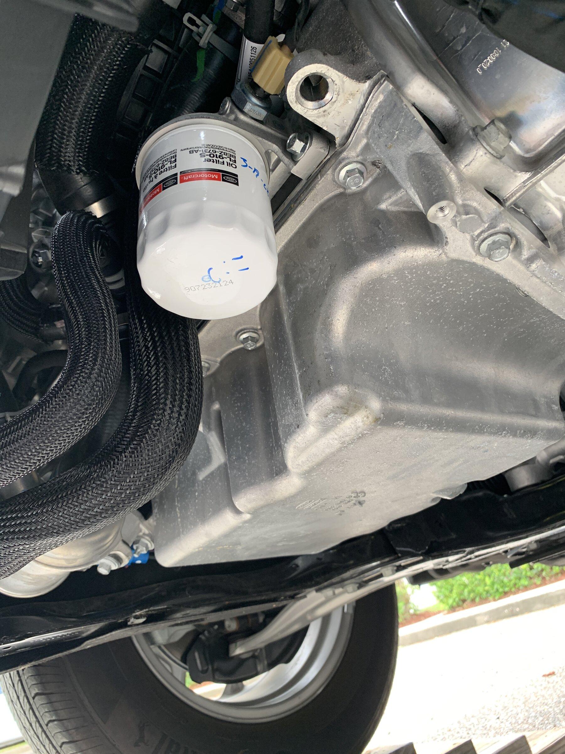 How to Change Oil in a Ford Maverick Hybrid: Easy Step-by-Step Guide