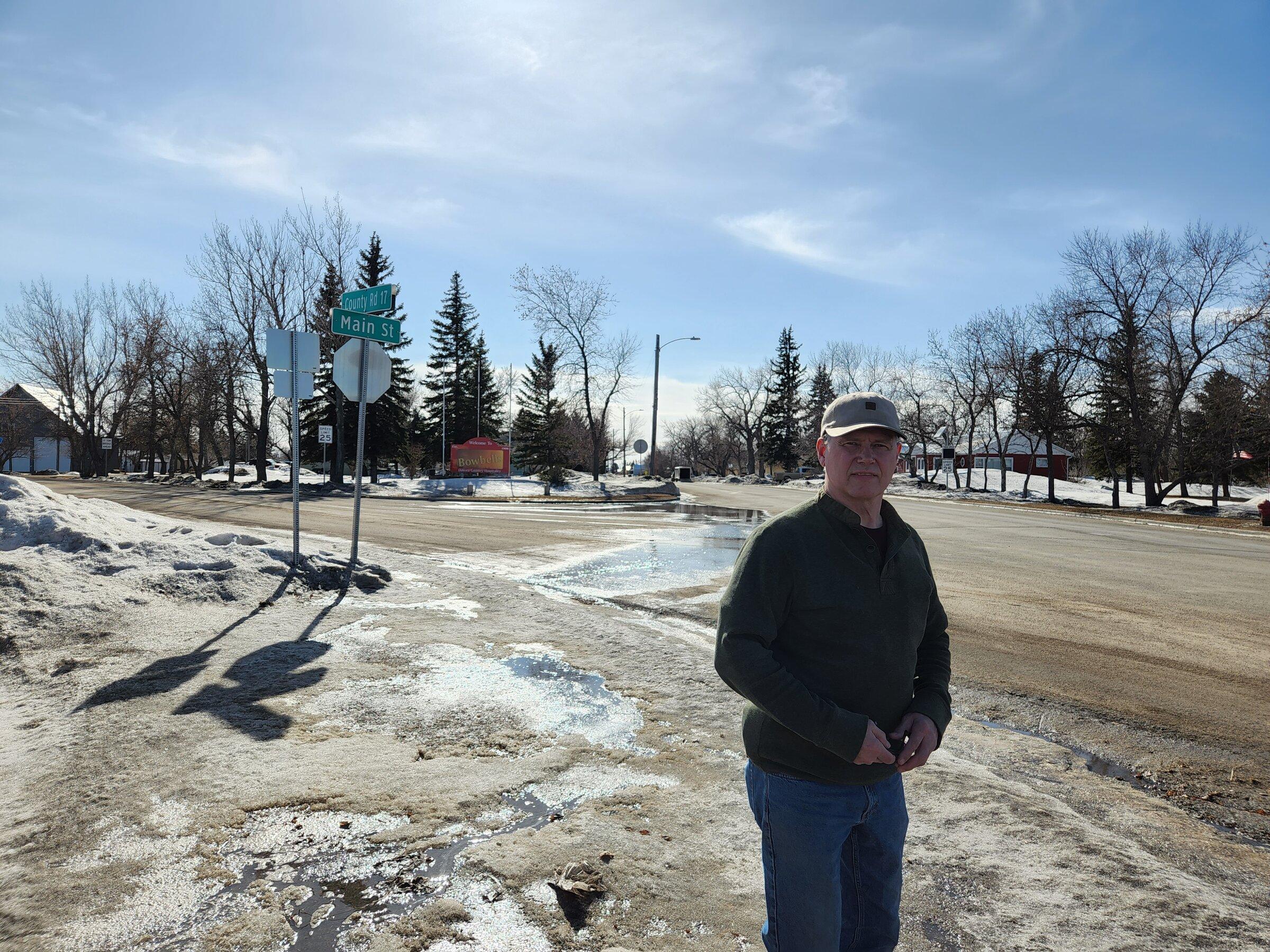 Ford Maverick Alaskan Bound - Delivery Road Trip Home in Two New Mavericks Bowbells minnesota by border
