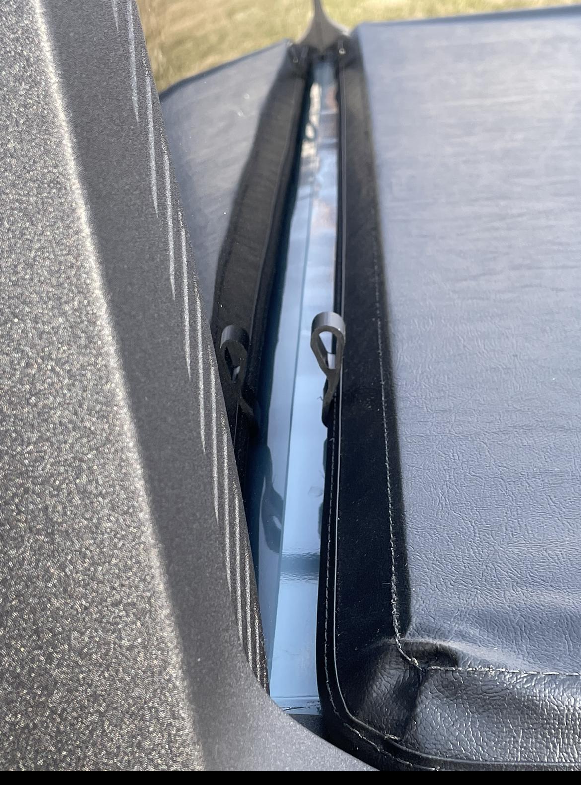 Ford Maverick Truxedo Pro X15 tonneau cover installed A3F9BDBD-8372-4638-8B02-04442FCA862B