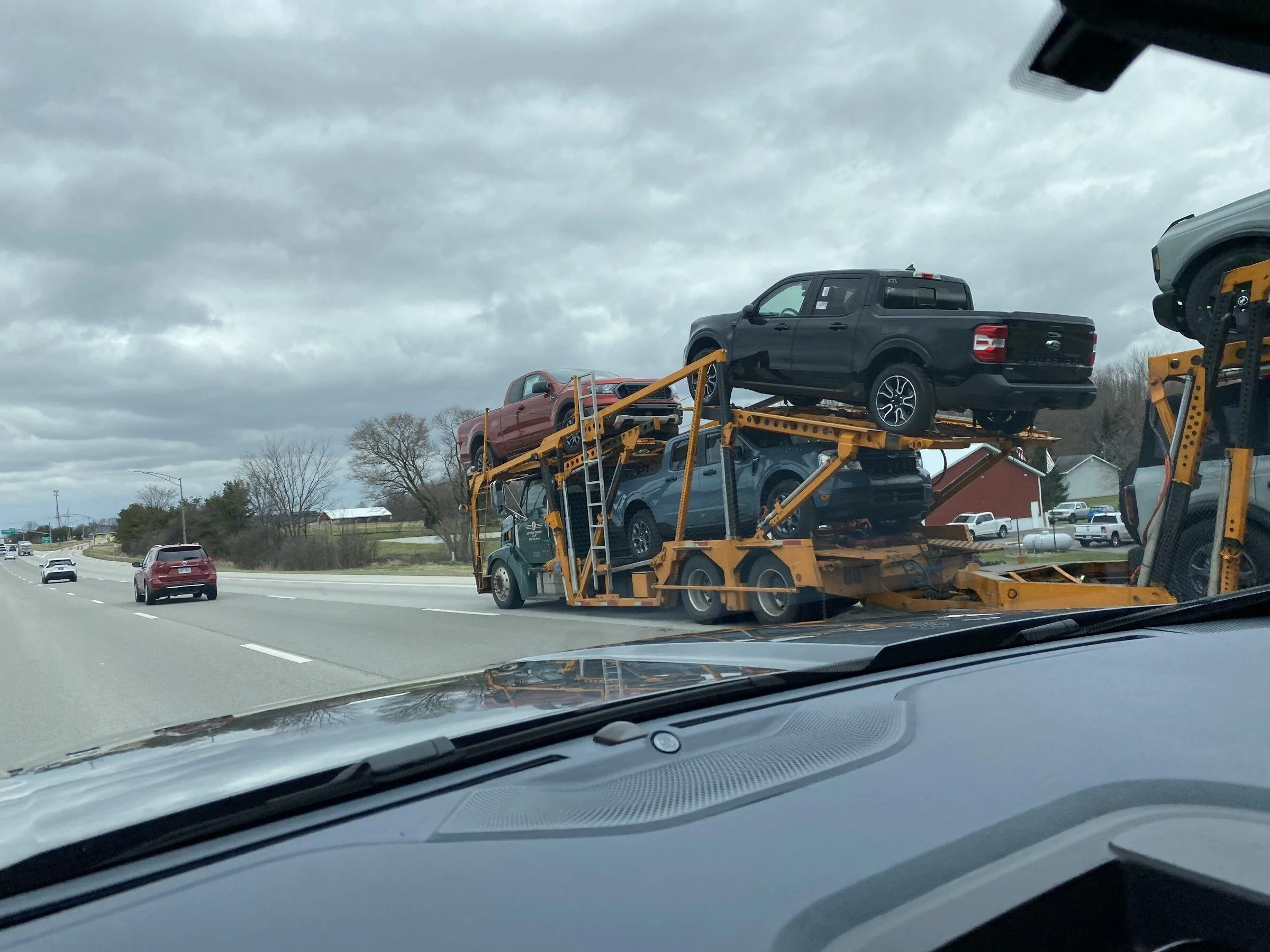 Ford Maverick Spotted shipment in Ohio 🚚 DA99642E-9A0D-4973-850C-37A4E767DDDF