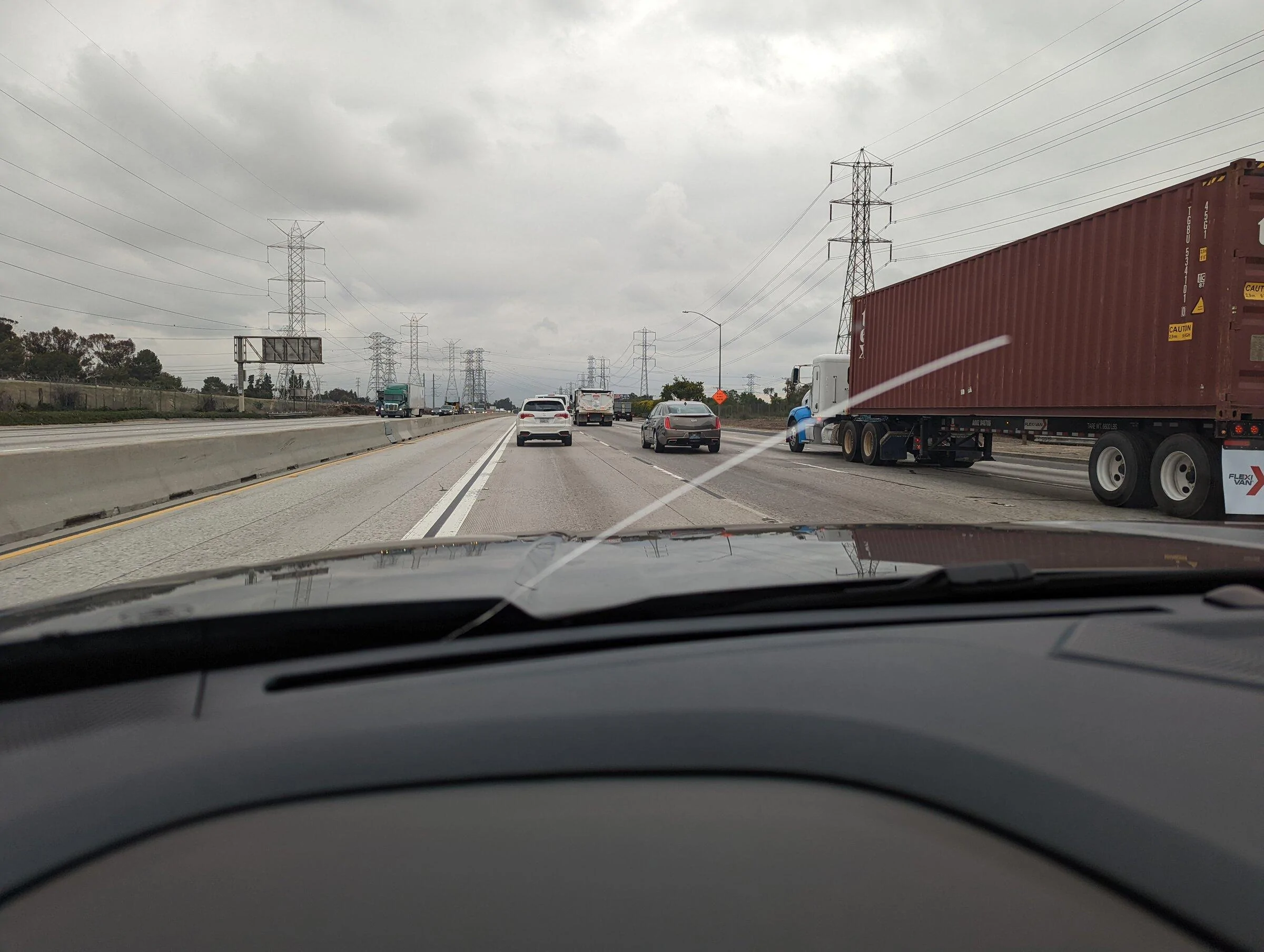 Ford Maverick Cracked windshield PXL_20220331_161207796
