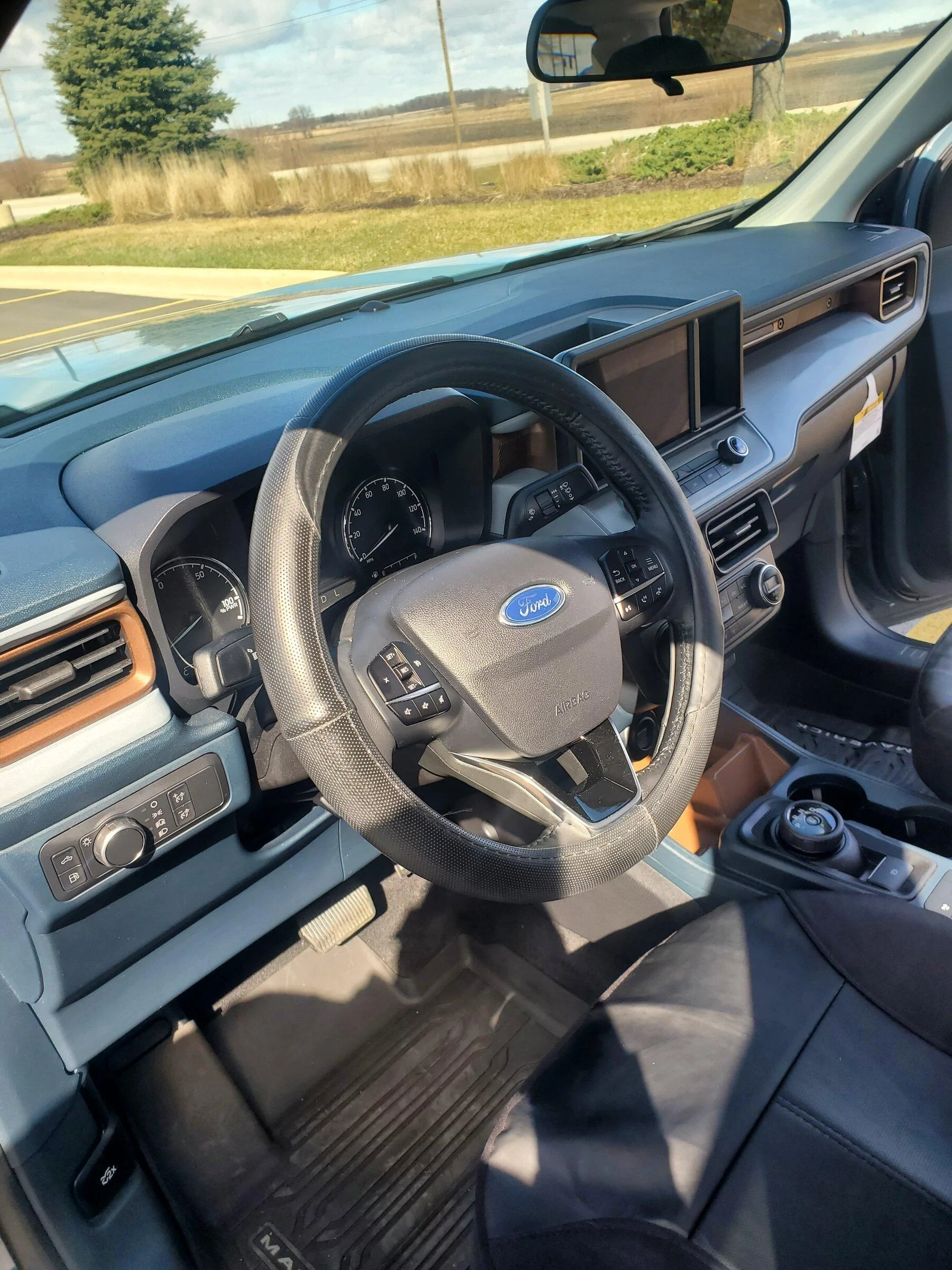 Ford Maverick 2022 Ford Maverick Hybrid Lariat Edition Area 51 for sale 20220401_103449