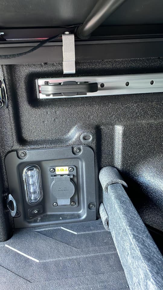 Ford Maverick What is this bedrail? 245929887_846817365656_8429996061757715458_n