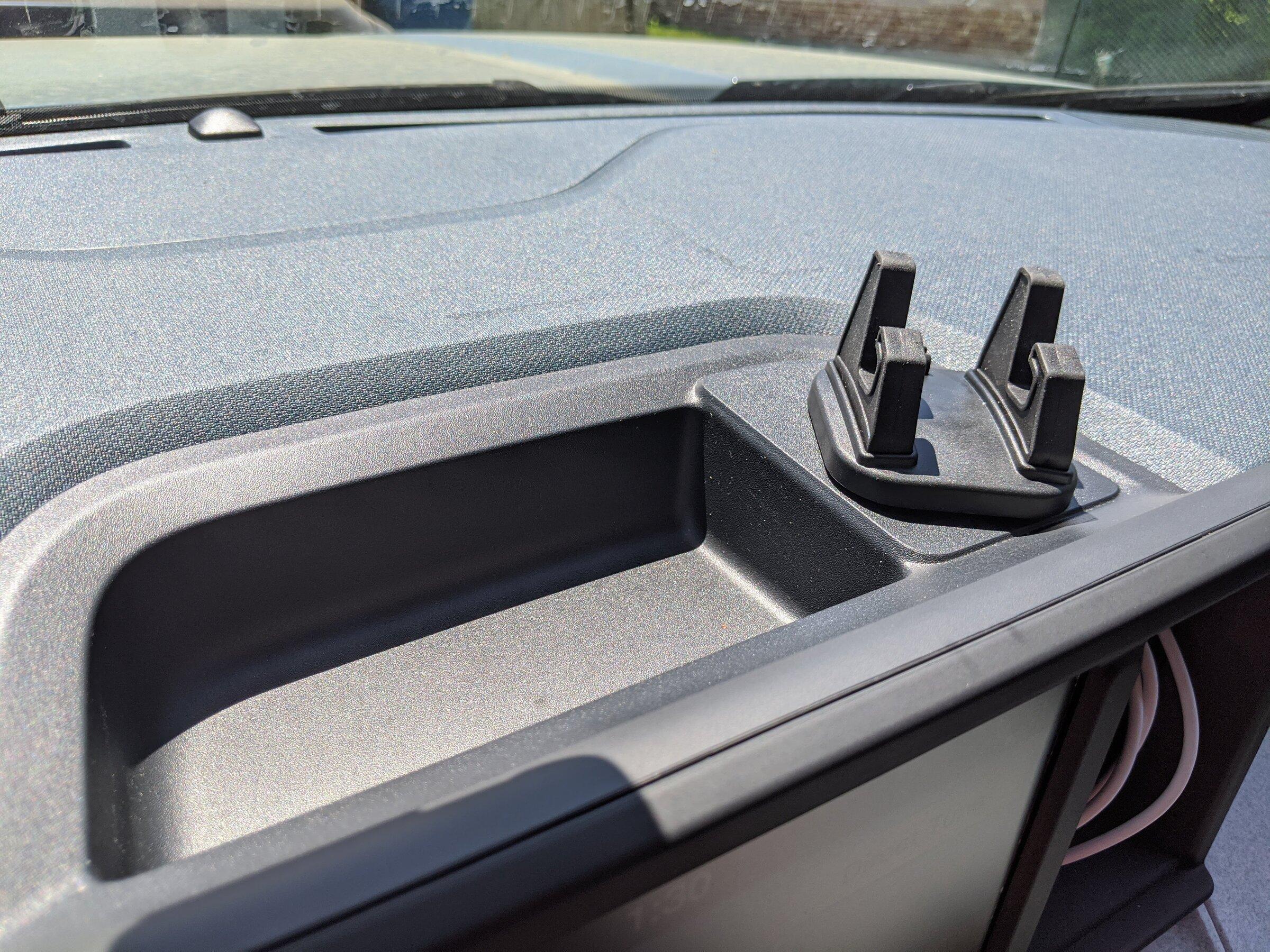 Ford Maverick Inexpensive low profile dash phone mount installed Mount2