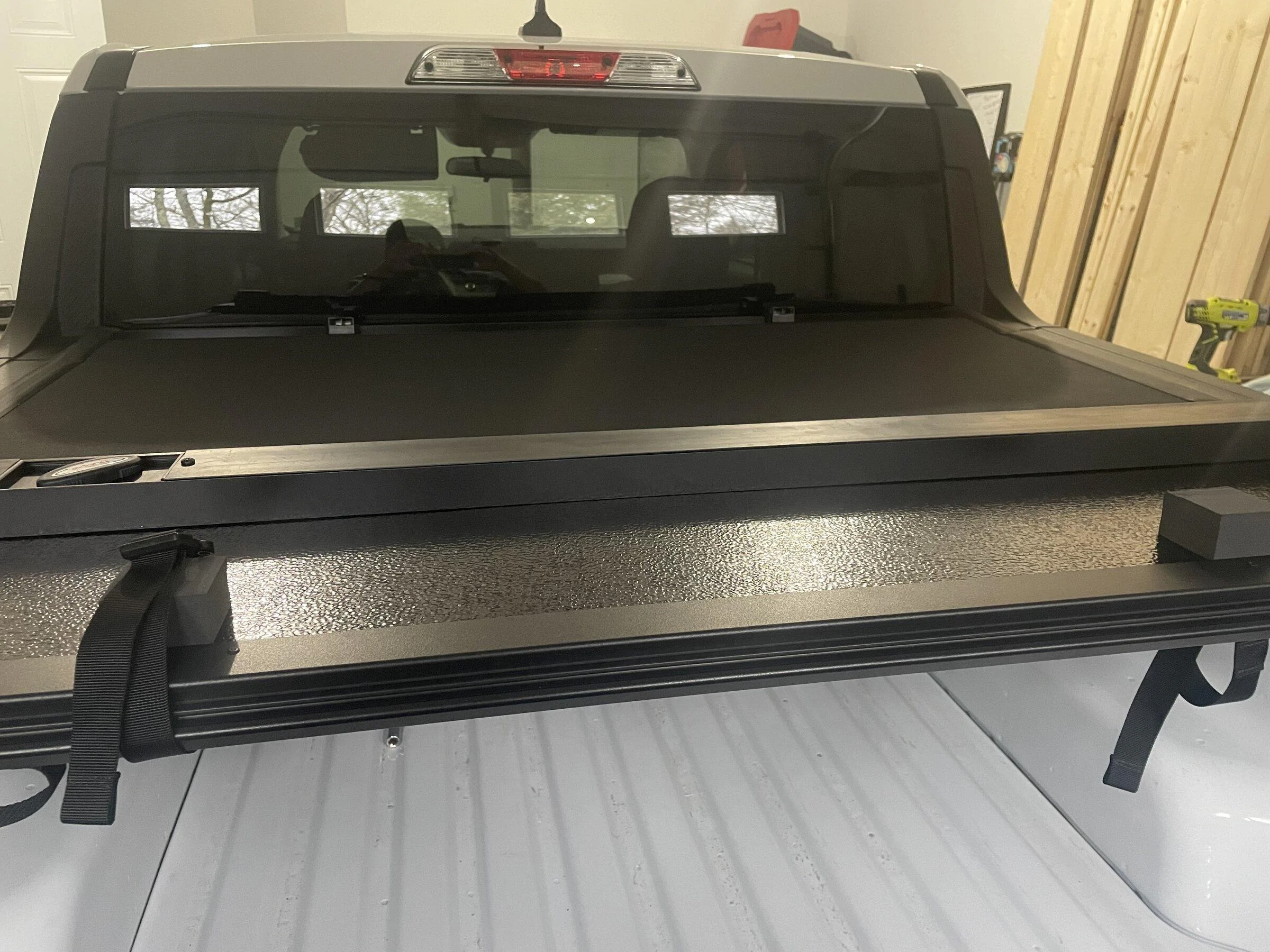 Ford Maverick Extang Xceed hard folding tonneau 146EF980-BABA-4899-8111-04BDDBA37DC7