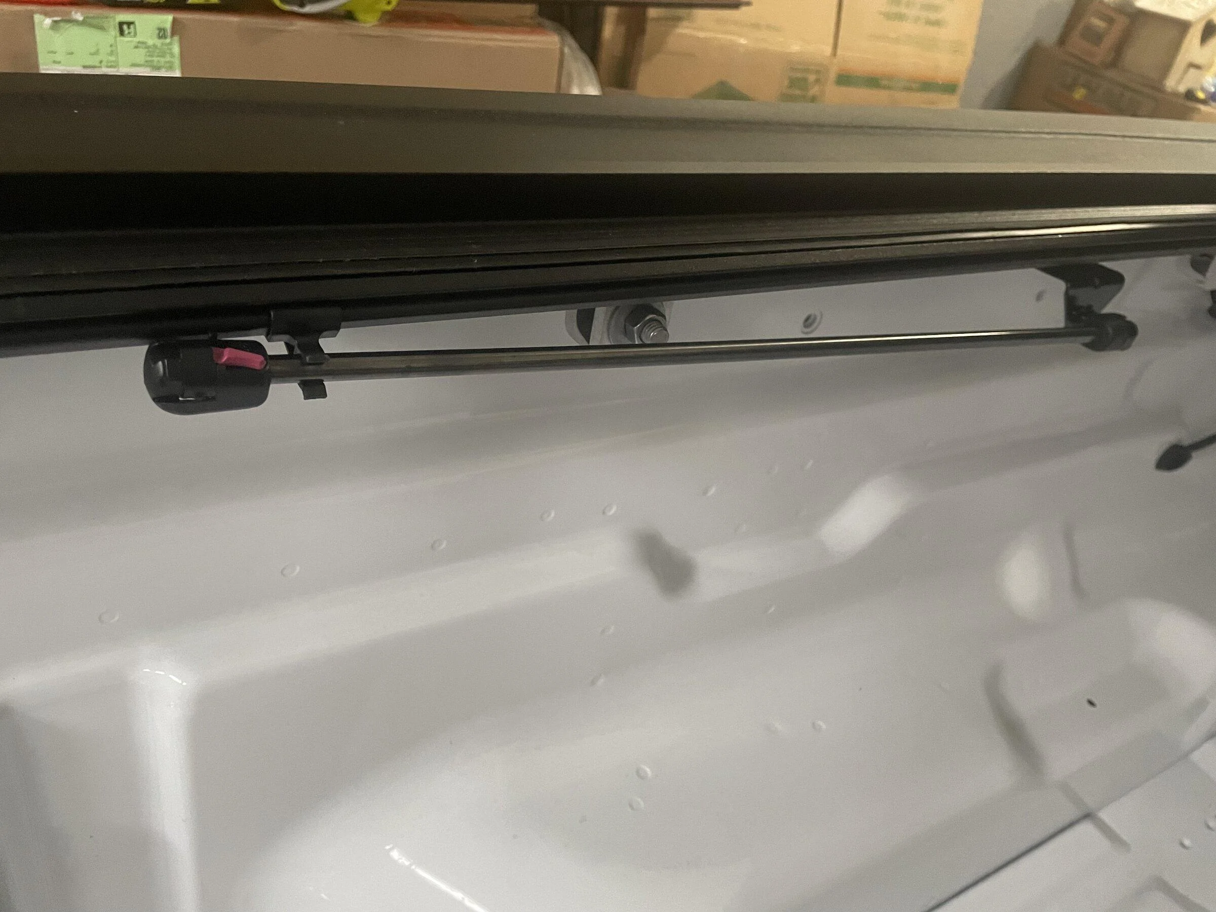 Ford Maverick Extang Xceed hard folding tonneau B3274C99-A257-4020-9D15-D67E2ED8556B