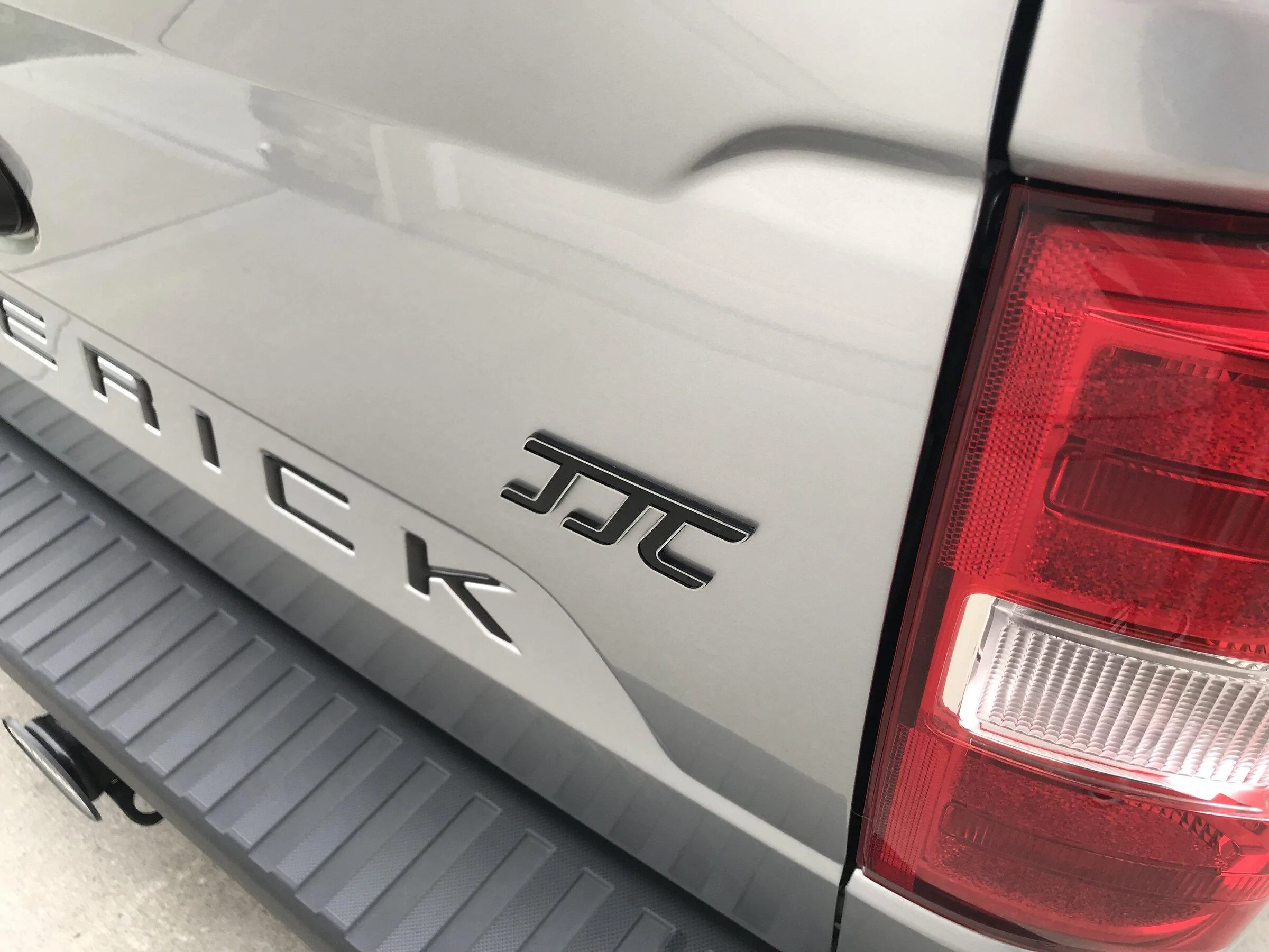 Ford Maverick JJC's Iconic Silver build IMG_8063
