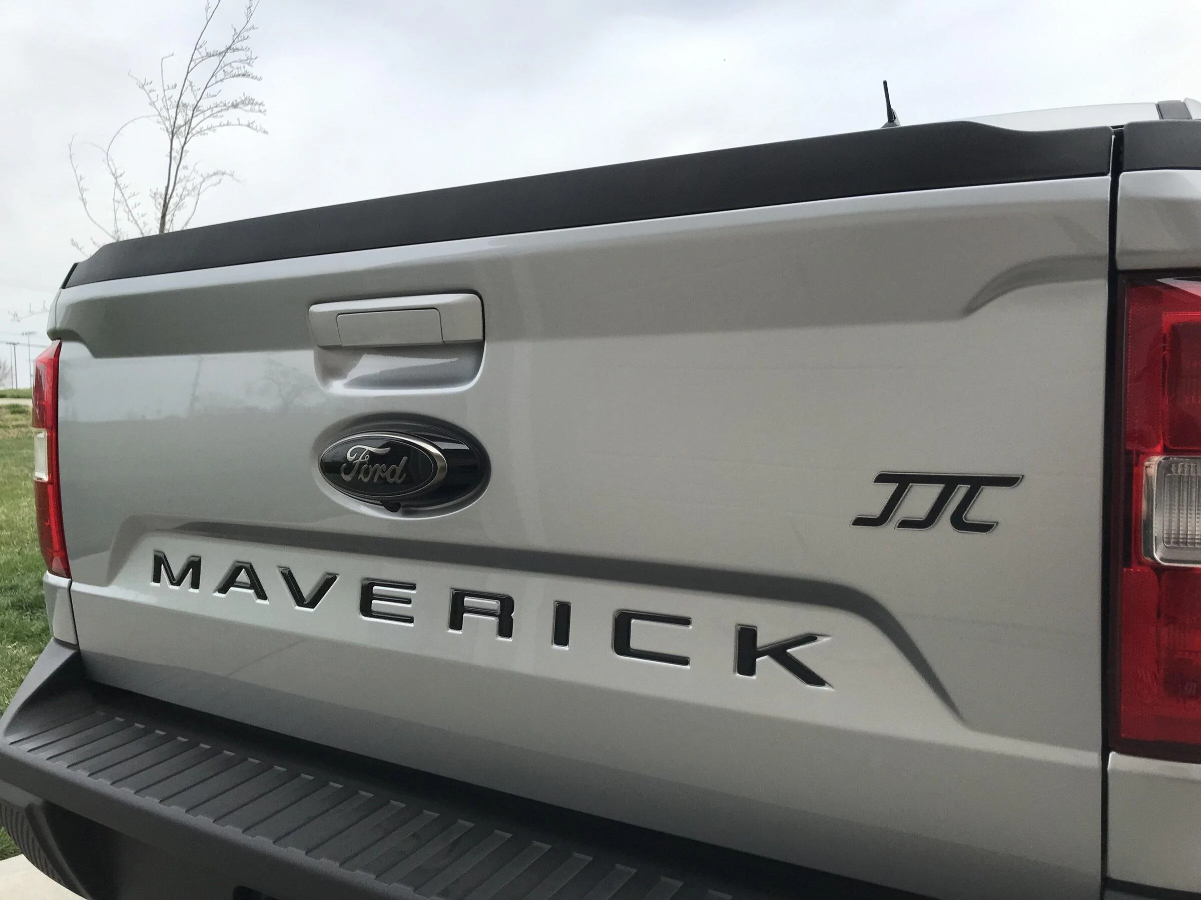 Ford Maverick JJC's Iconic Silver build IMG_8062