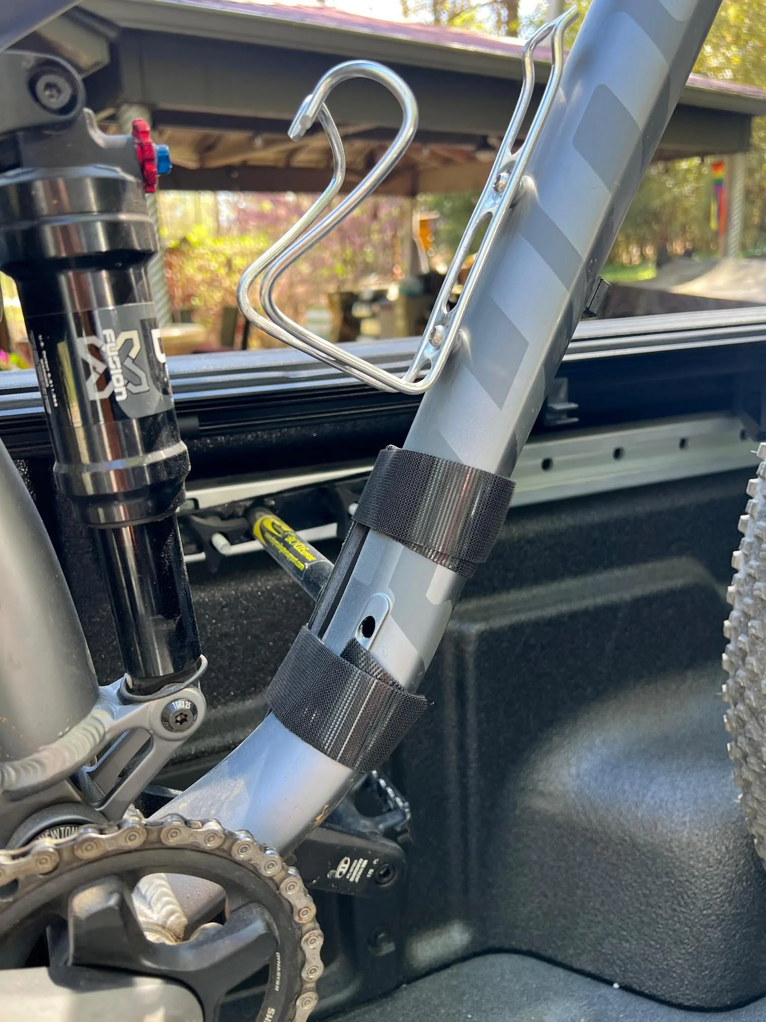 Ford Maverick Simple Bicycle Support bike 4