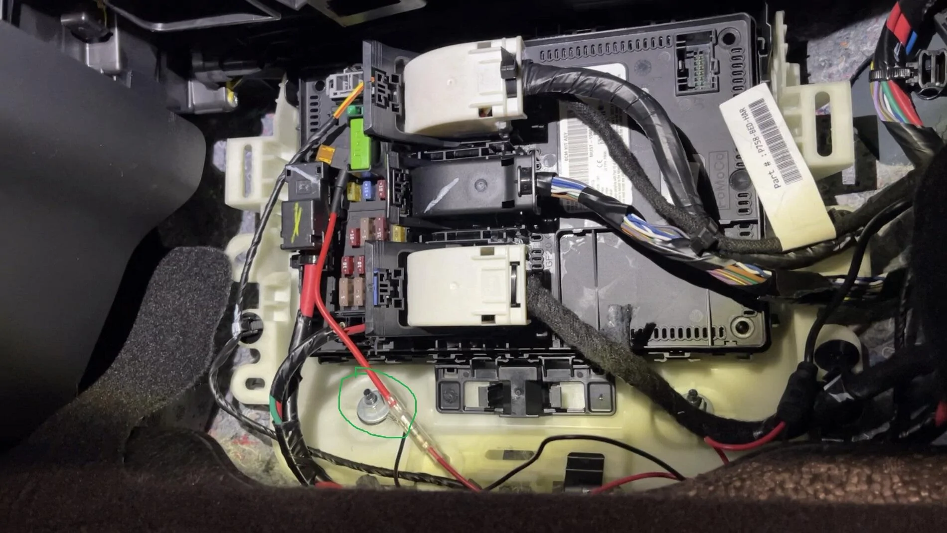 Ford Maverick DIY How-To Video: Hardwire Front and Rear Dashcam fusepanel