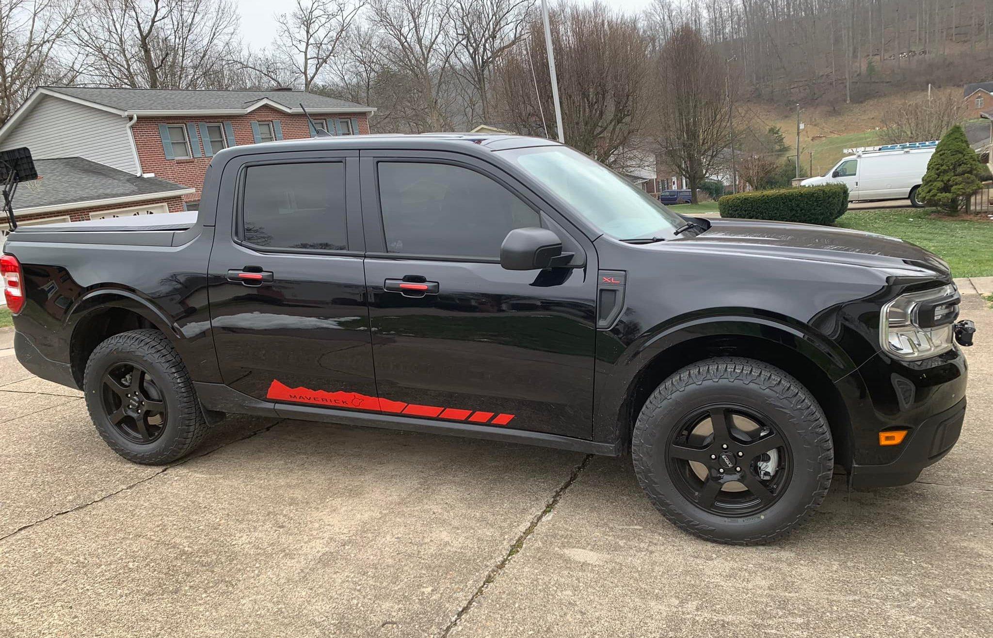 Ford Maverick SHADOW BLACK Maverick Photos Thread 278095096_10224289815986138_8860538696097486408_n