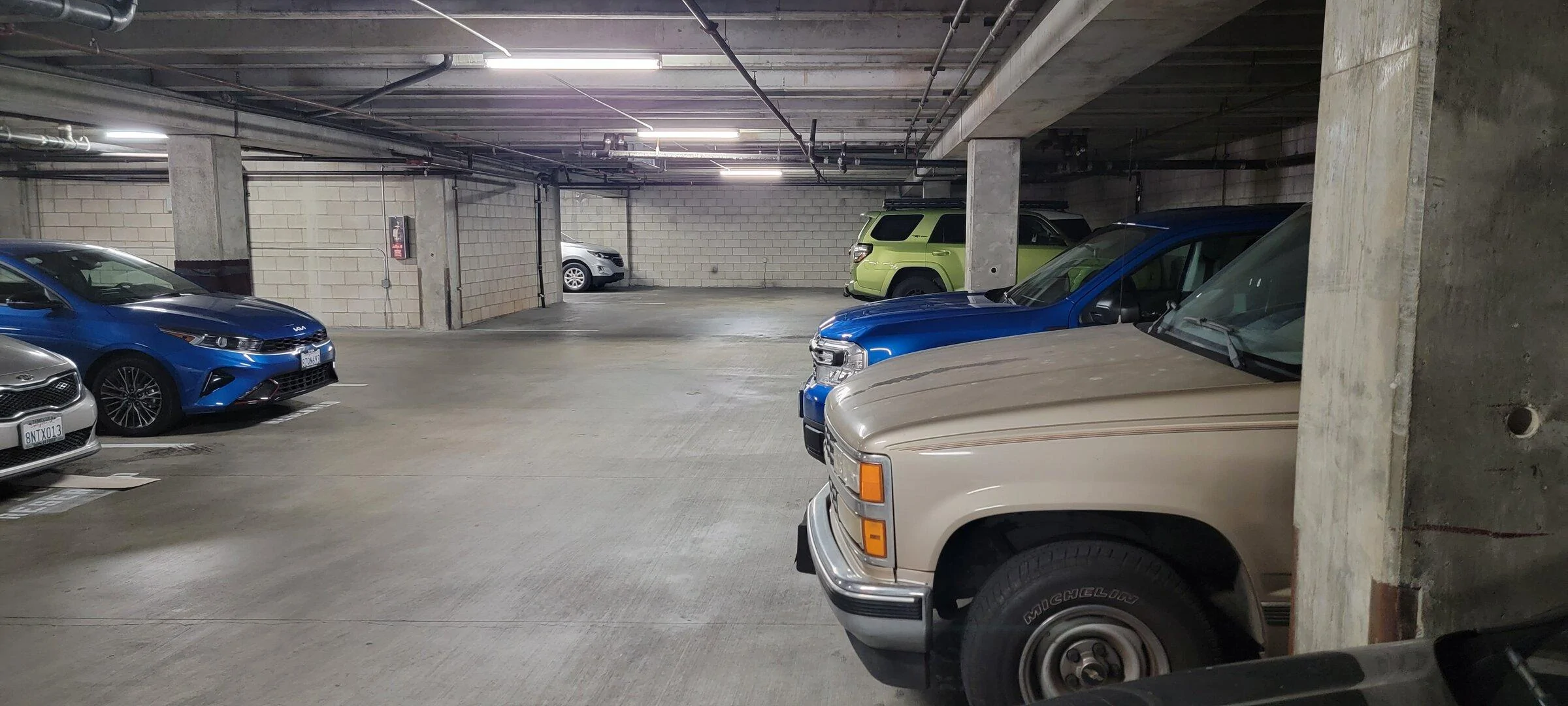 Ford Maverick Truck Arrived April 13 2022-04-13 15.26.01