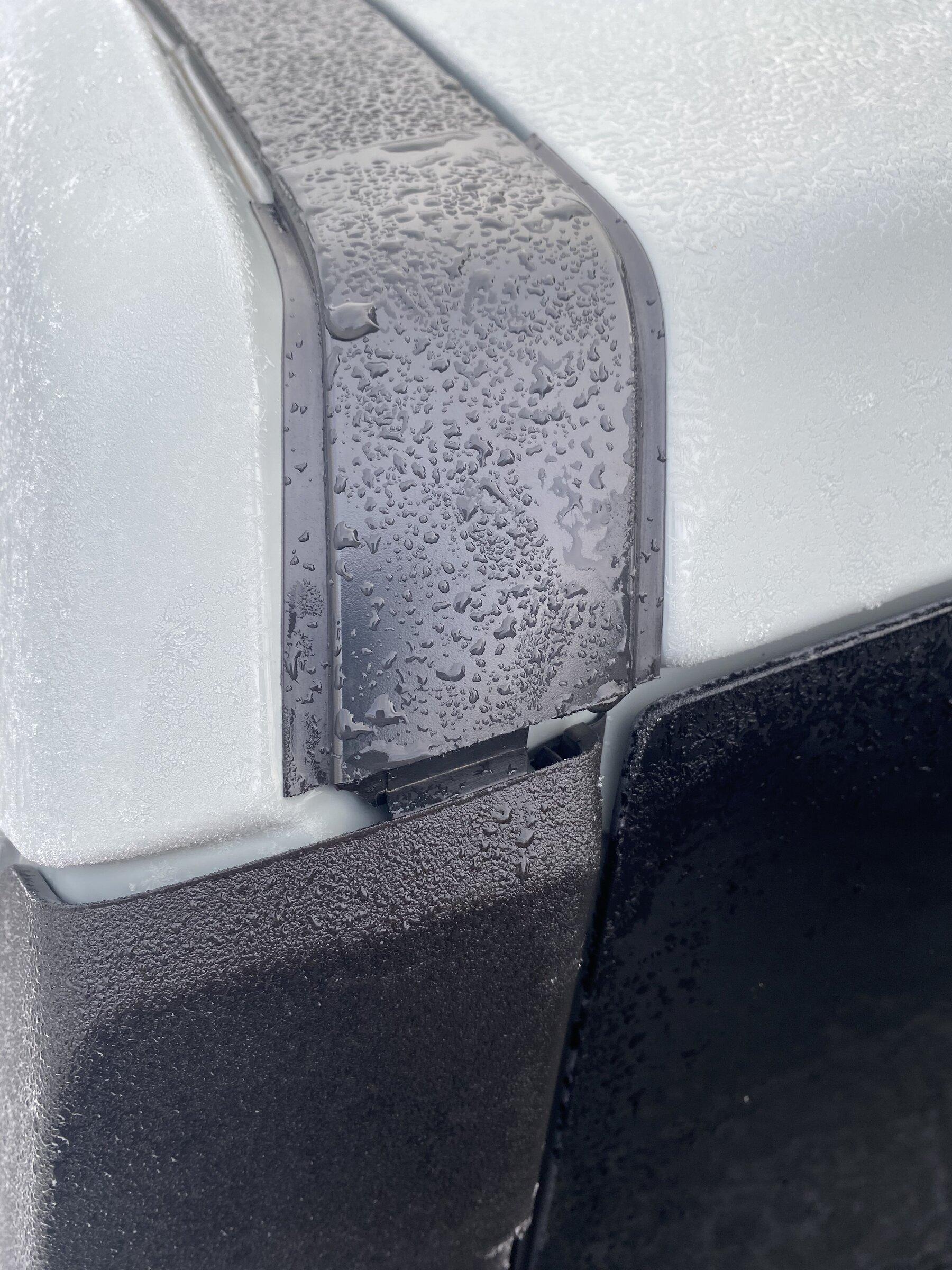 Ford Maverick Faulty molding passenger side D290DC3F-EE68-4CDB-B7BC-9C29FD6D60E4