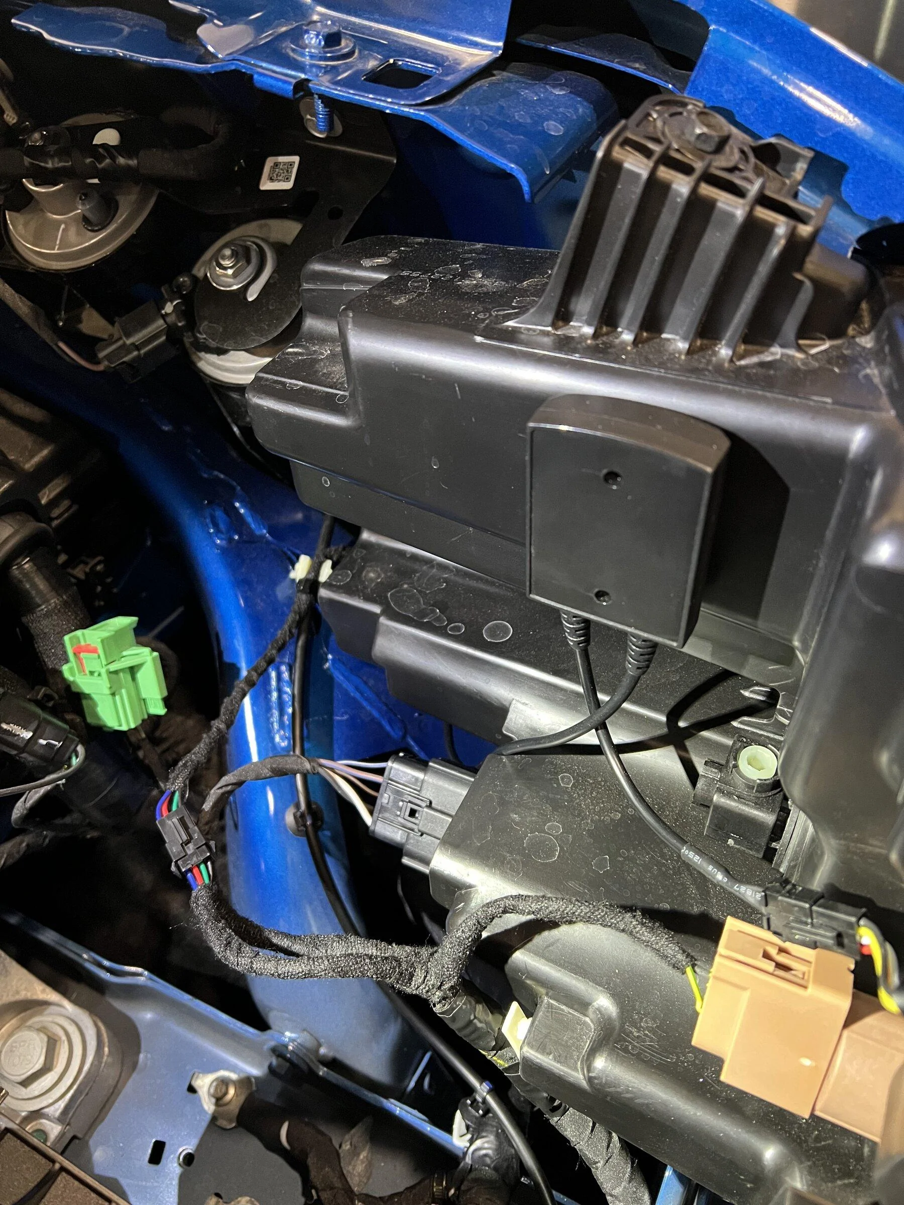 Ford Maverick How to wire switchbacks on Lariat DRL 99C98C9A-D941-42EF-BF96-EEF7227736B0
