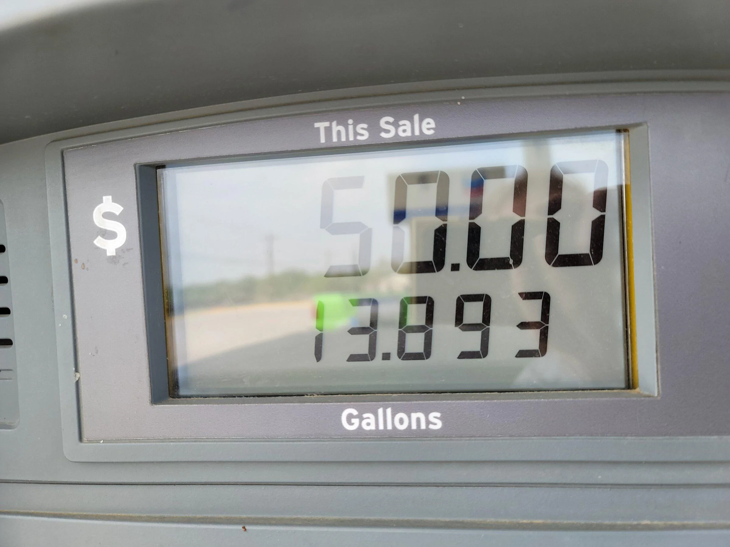 Ford Maverick Hypermiling ~50 MPG and over 600 miles per tank on Eco Mode 20220416_134210