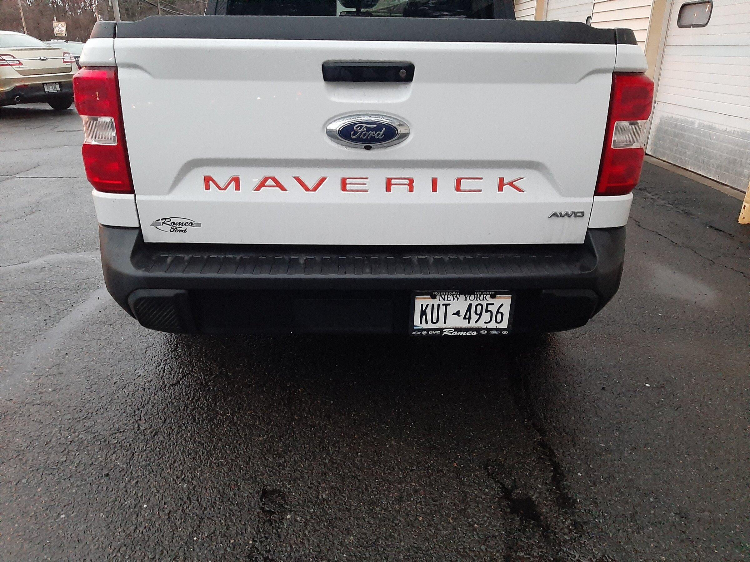Ford Maverick My Maverick XLT w/ painted white wheels, stripes, aeroshield, raised lettering on the tailgate 20220412_062122