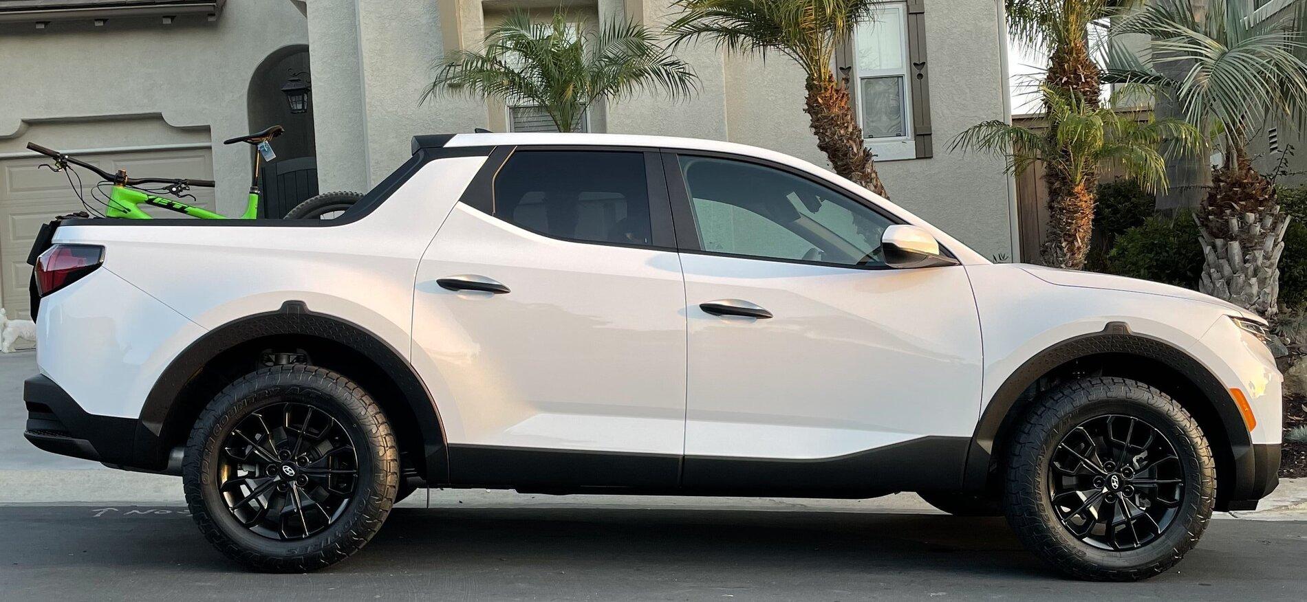 Ford Maverick Maverick vs Santa Cruz - Pick your activity / Trucklets or Utes --  [Everyday Driver Review] 278C1AAE-3665-473D-B9D0-CF373C4C3C9C