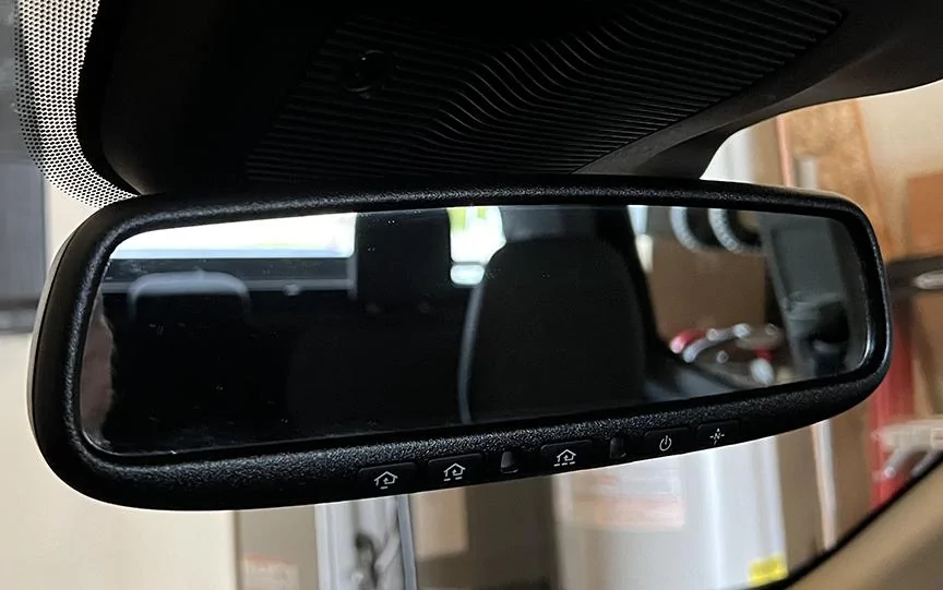 Mirror_01.jpg