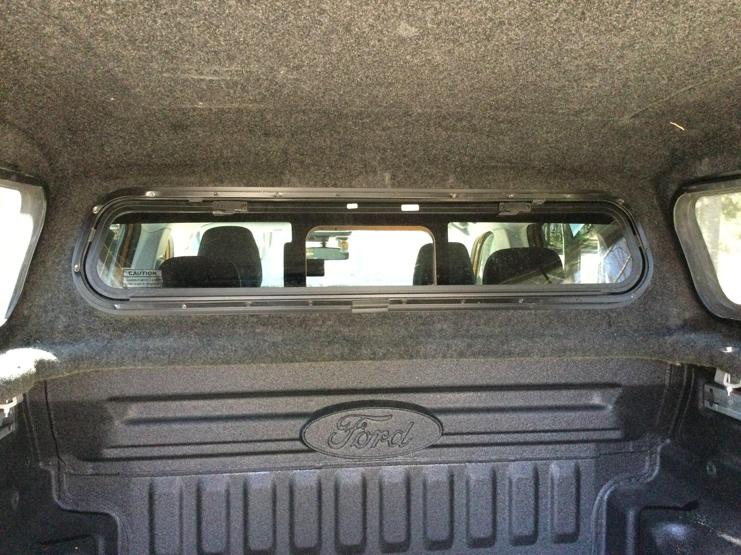 Ford Maverick Cap (Topper) 352A6DF1-FBAE-41D3-9BCB-520C37455881