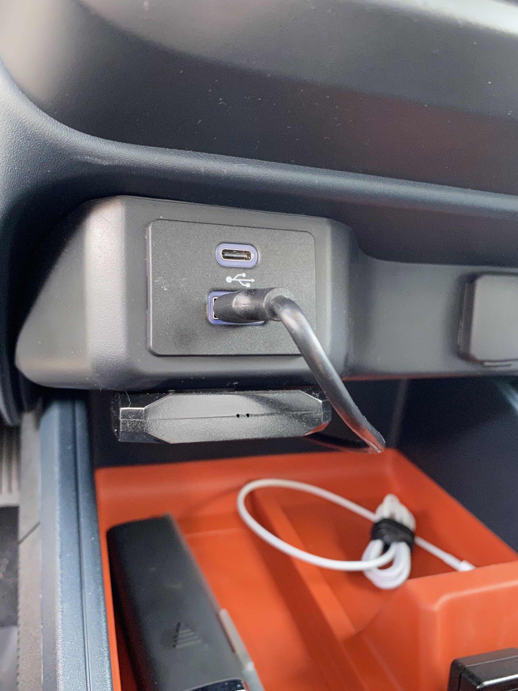 Ford Maverick 1 month with TNVTEC wireless CarPlay adapter review IMG_0611