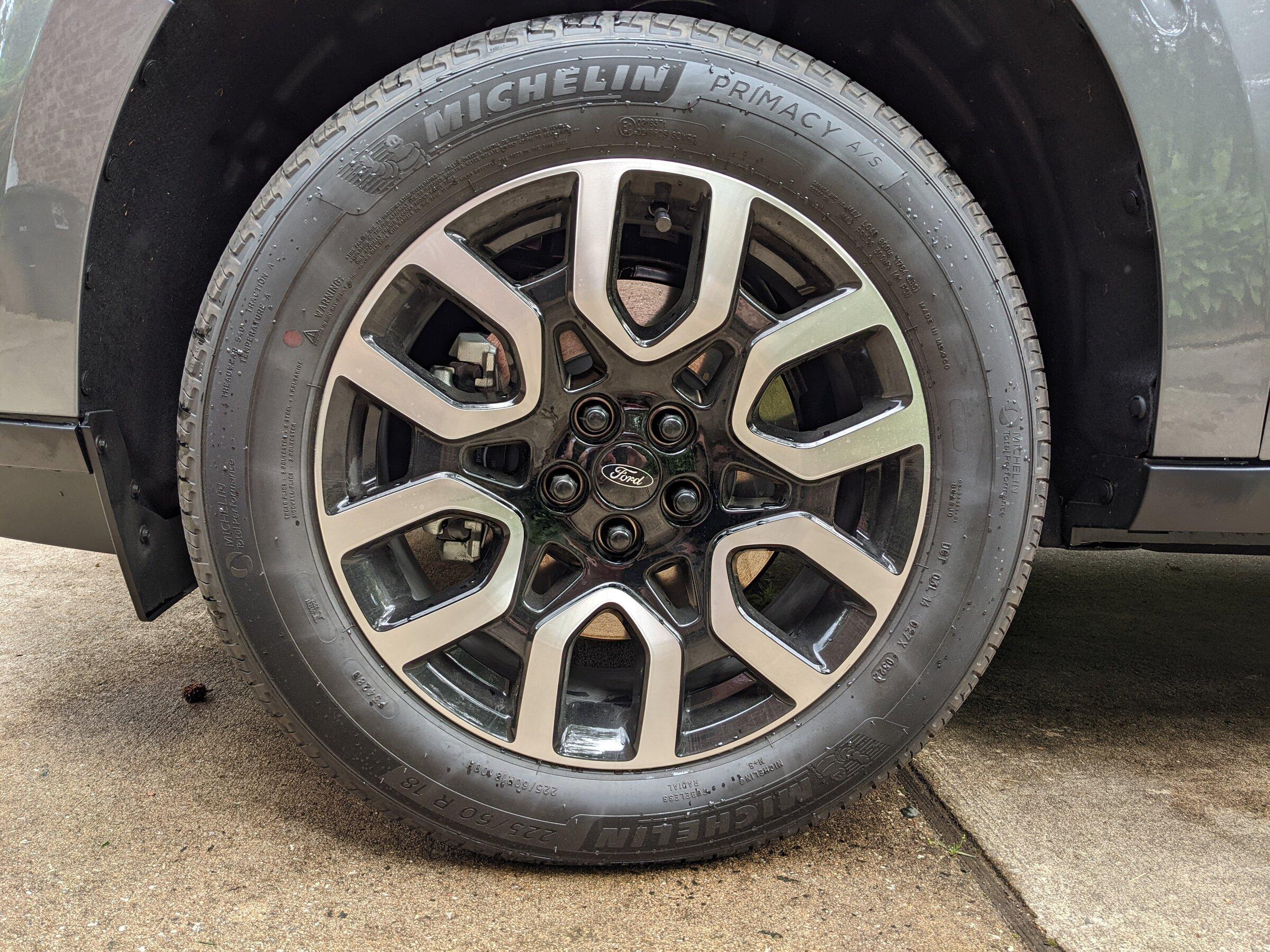 Ford Maverick Swapped the factory lug nuts for black gorilla lugs PXL_20220501_192422645