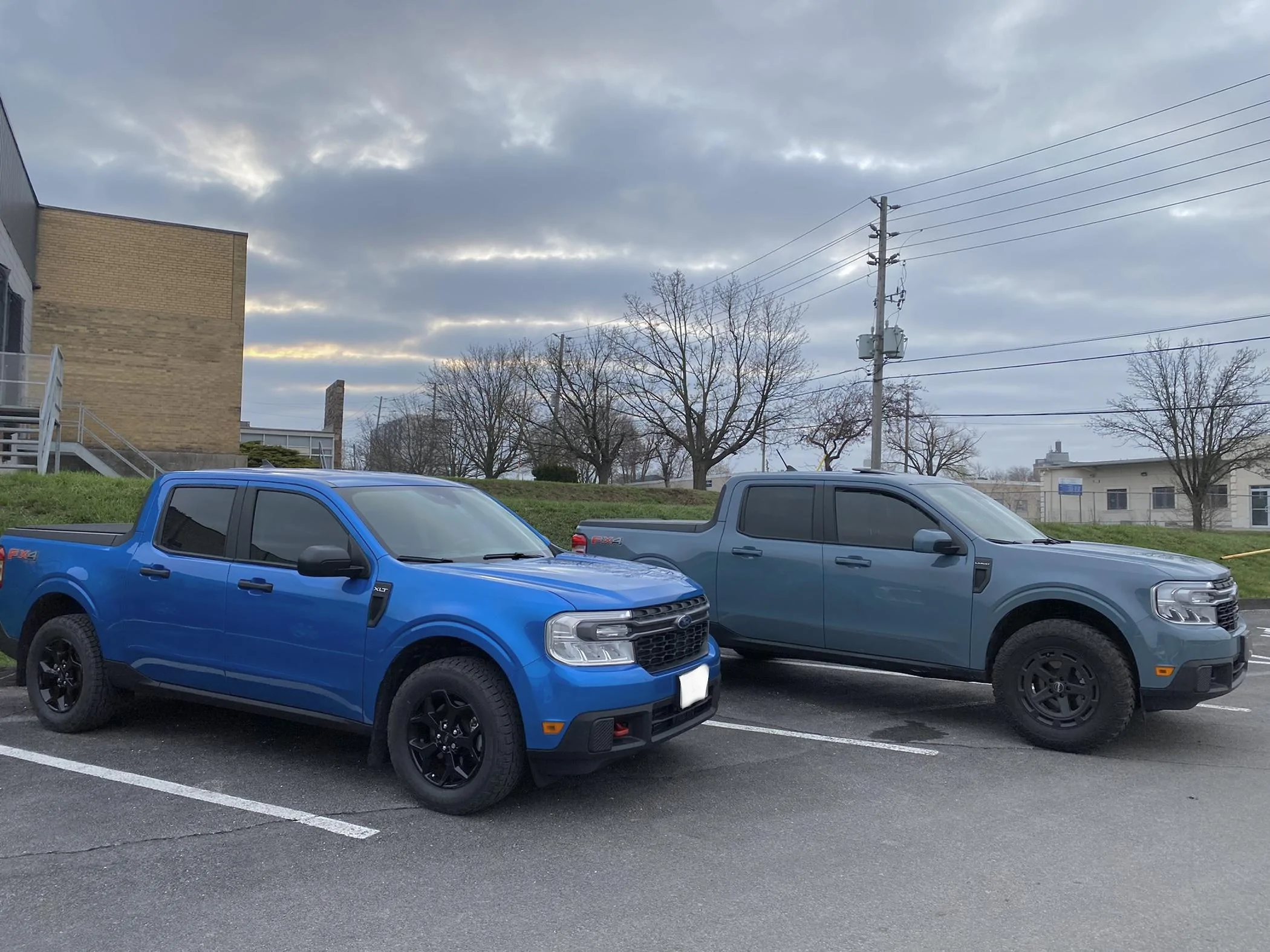 Ford Maverick Comparison pics: stock suspension with 235/65r17 A/T versus 2” Rough Country Lift with 265/70r17 M/T 3CC4A692-1E51-49C4-B7A5-1C2F31EEA464