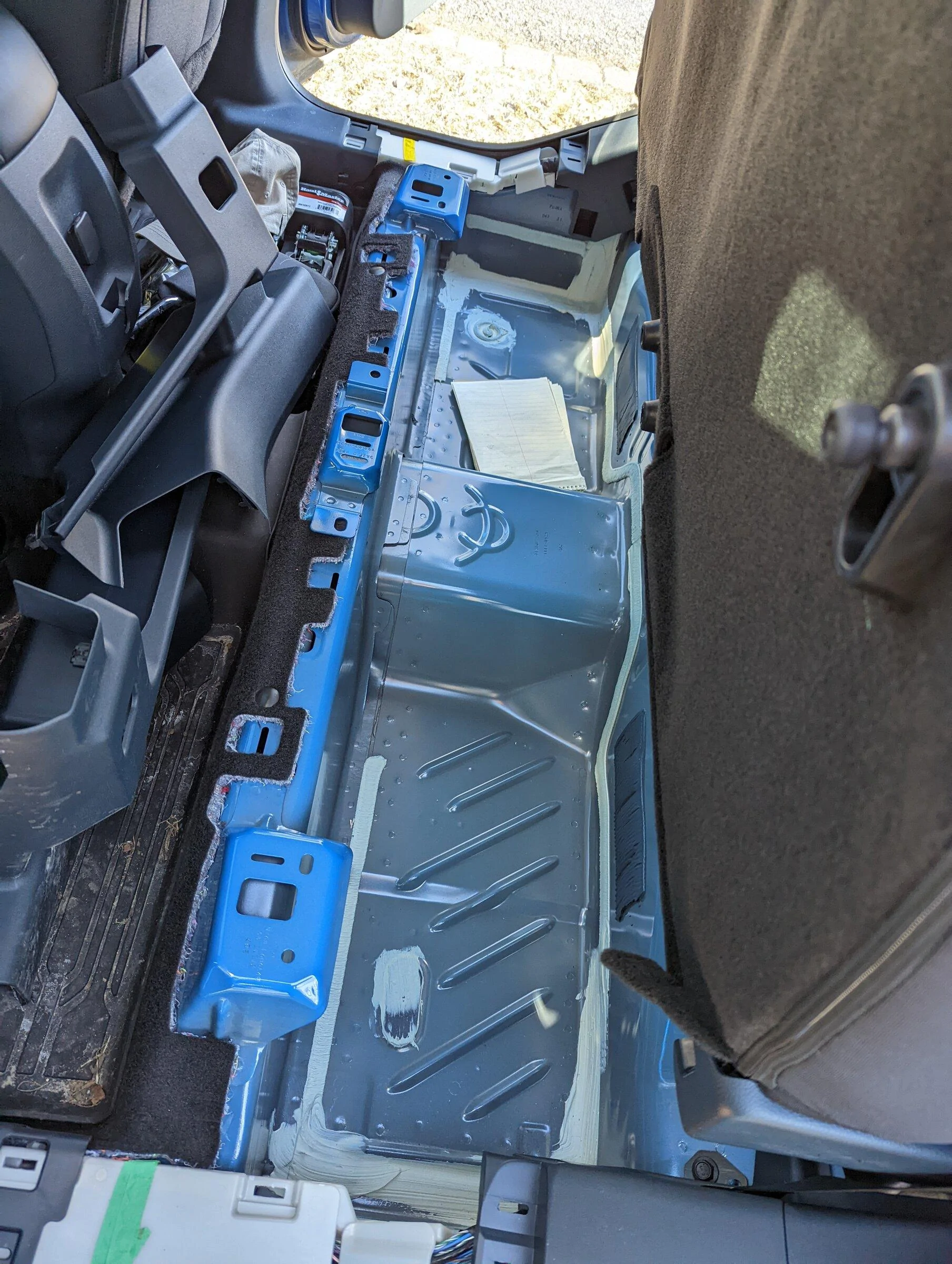 Ford Maverick Upgrading the Maverick B&O Sound System - DIY Howto PXL_20220322_205928872