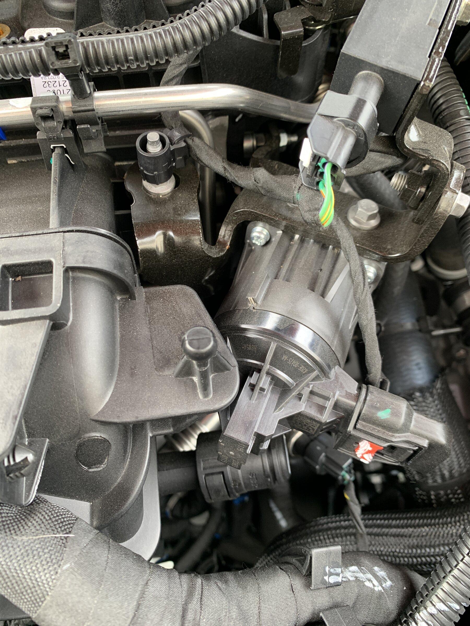 Ford Maverick Ecoboost Engine Cover Clarification IMG_9198.JPG