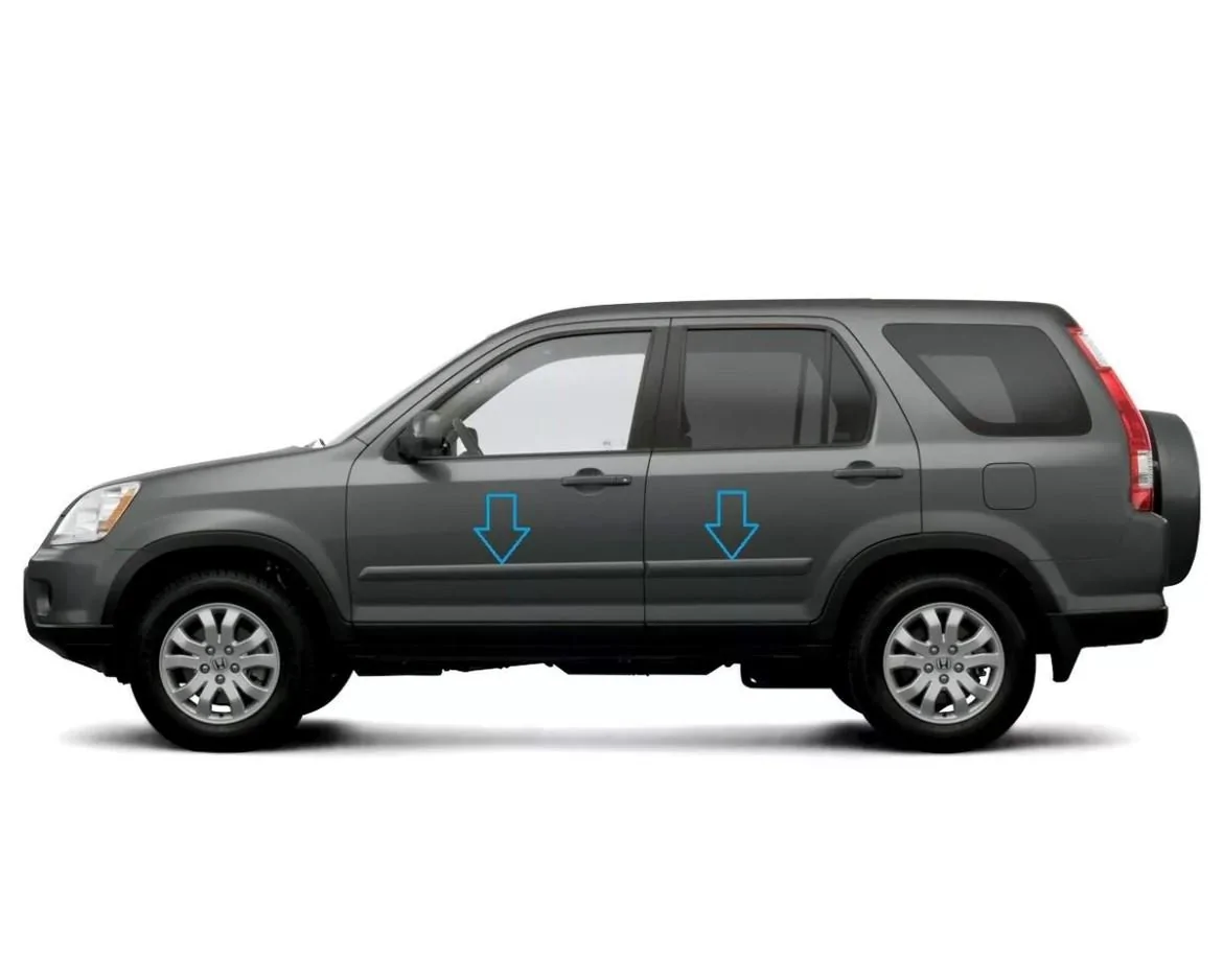 Ford Maverick Side body moulding crv