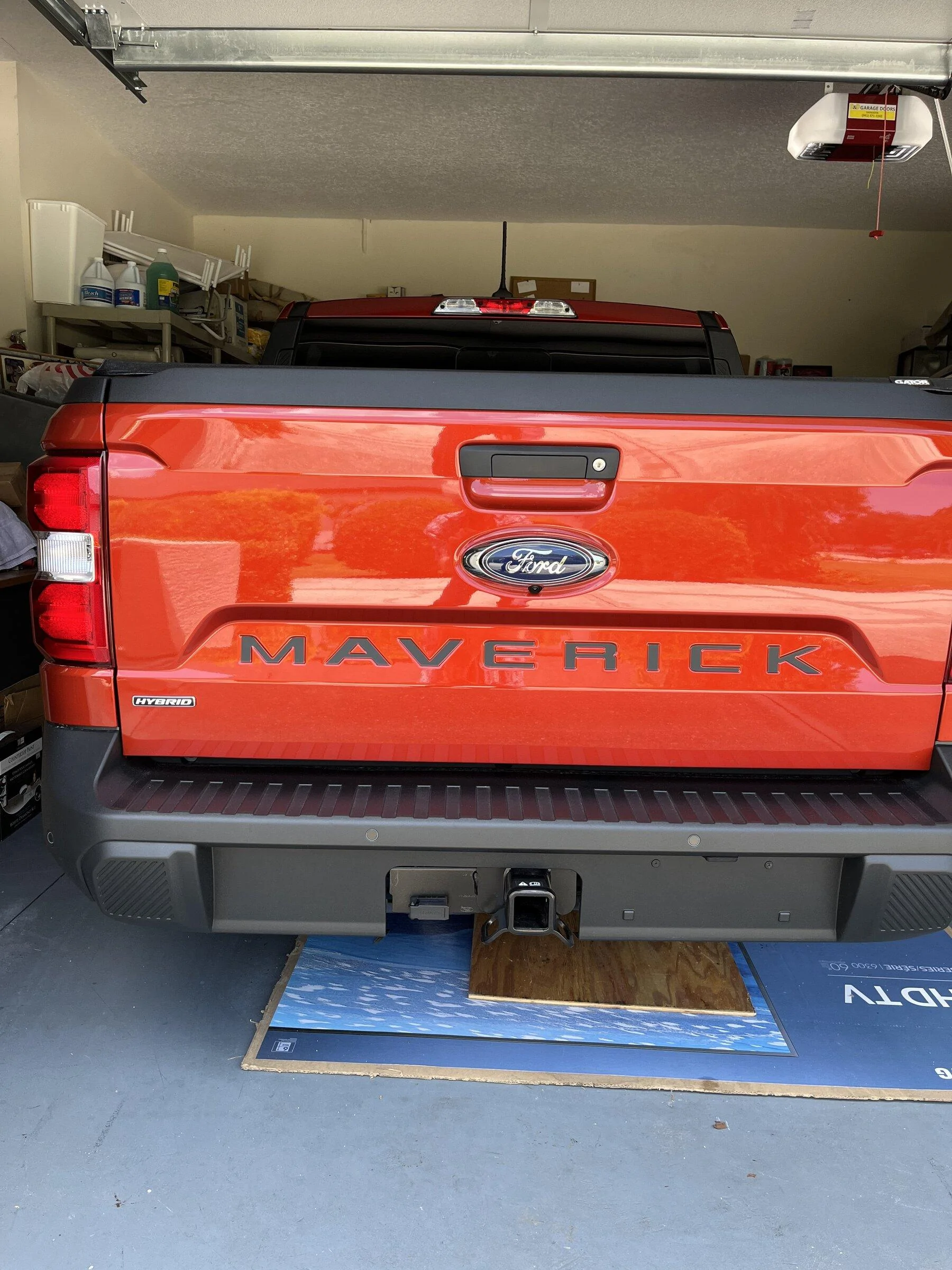 Ford Maverick Lettering on the Maverick stamp on the tailgate IMG_0700