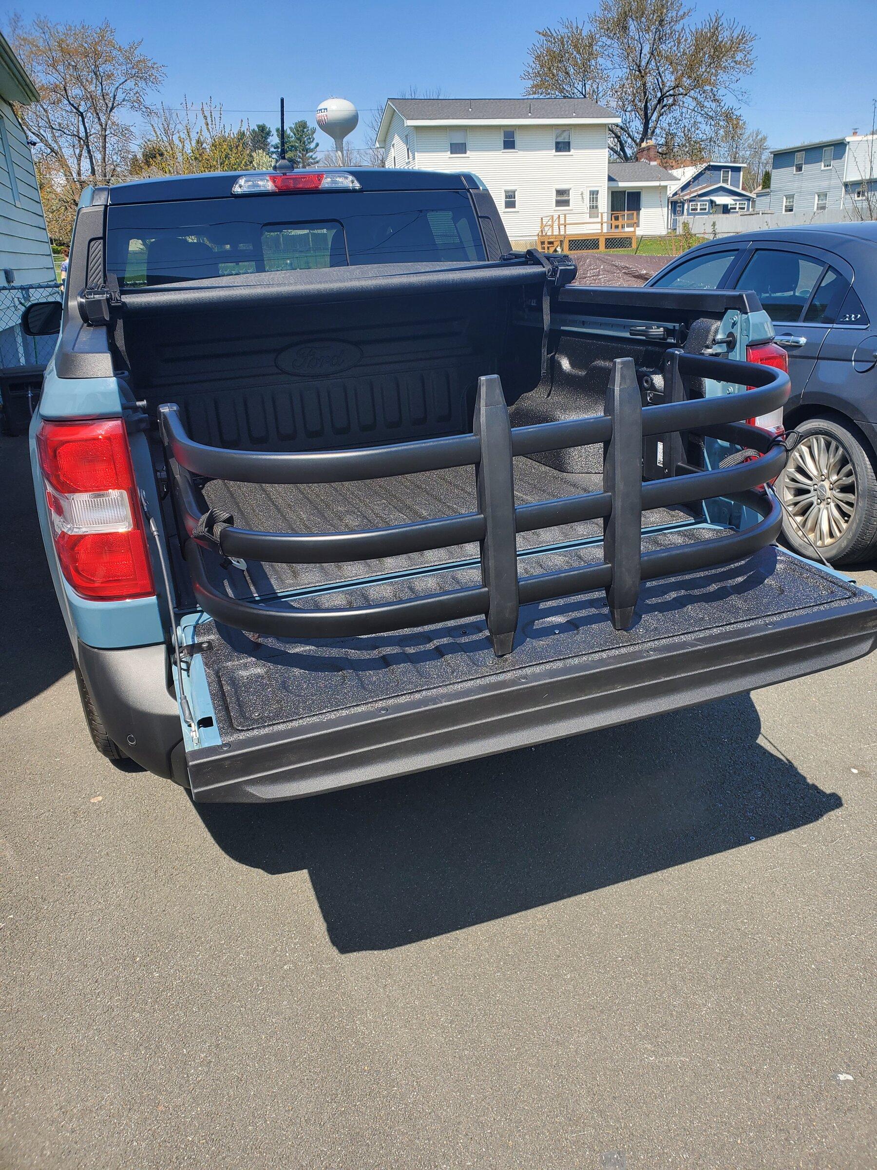 Ford Maverick Installed: bed extender, tailgate lettering and bike hitch 20220505_111933