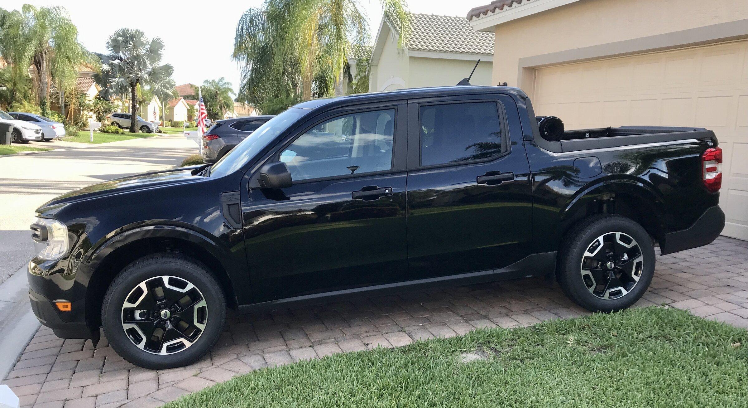 Ford Maverick SHADOW BLACK Maverick Photos Thread DAD1C915-B048-4493-94B3-91CE83BB398D