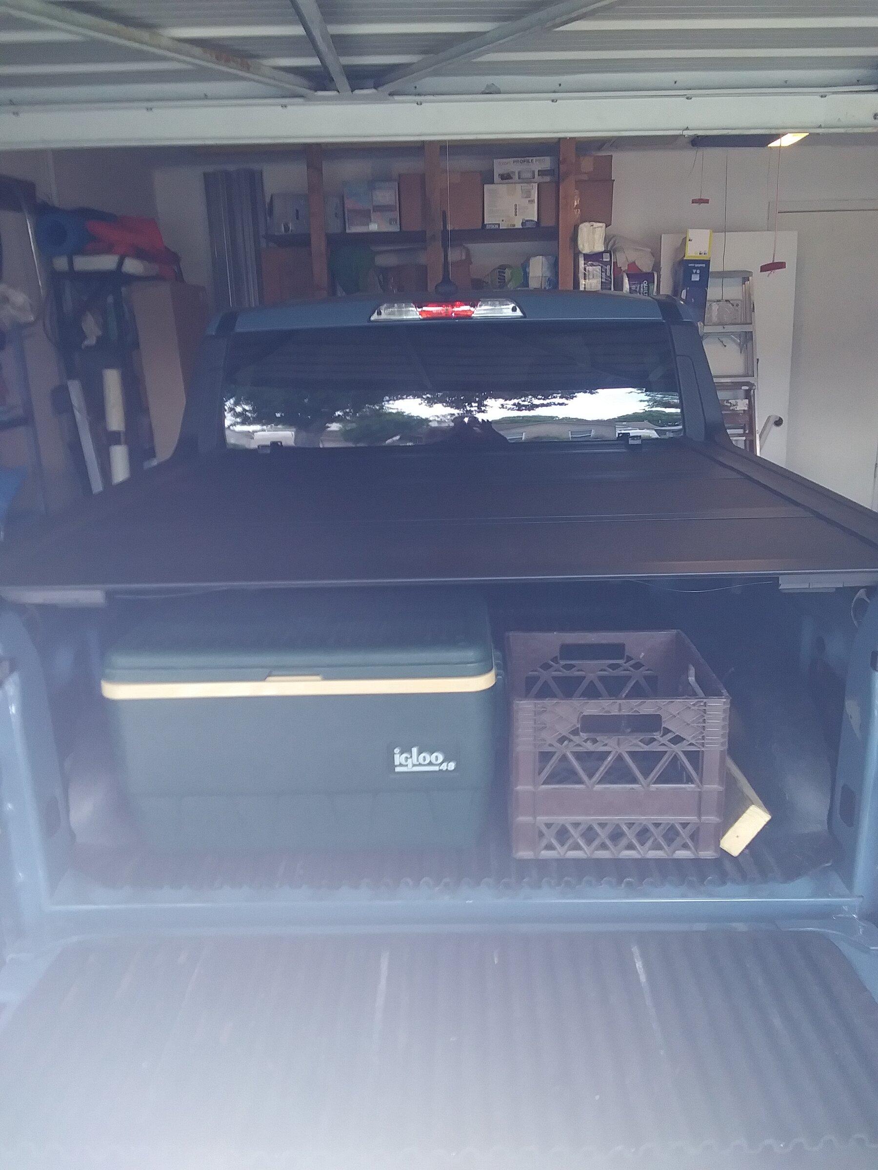Ford Maverick Undercover armor flex tonneau installed 20220511_135919