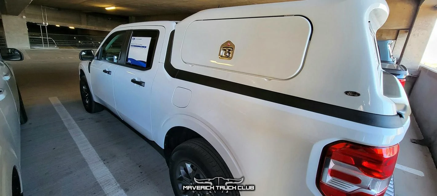 Ford Maverick OXFORD WHITE Maverick Photos Thread Bed Cap Oxford White 2022 Ford Maverick Pickup Lineup - All Colors and Trims Models 14