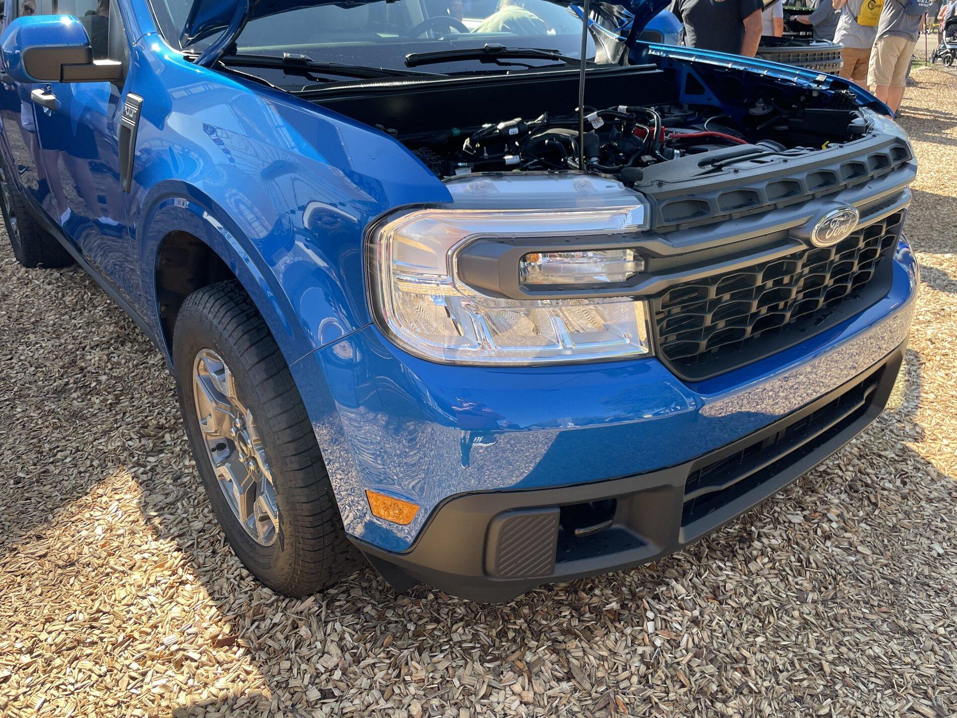 Ford Maverick VELOCITY BLUE Maverick Photos Thread Velocity Blue 2022 Ford Maverick XLT FX4 Pickup Pics 7
