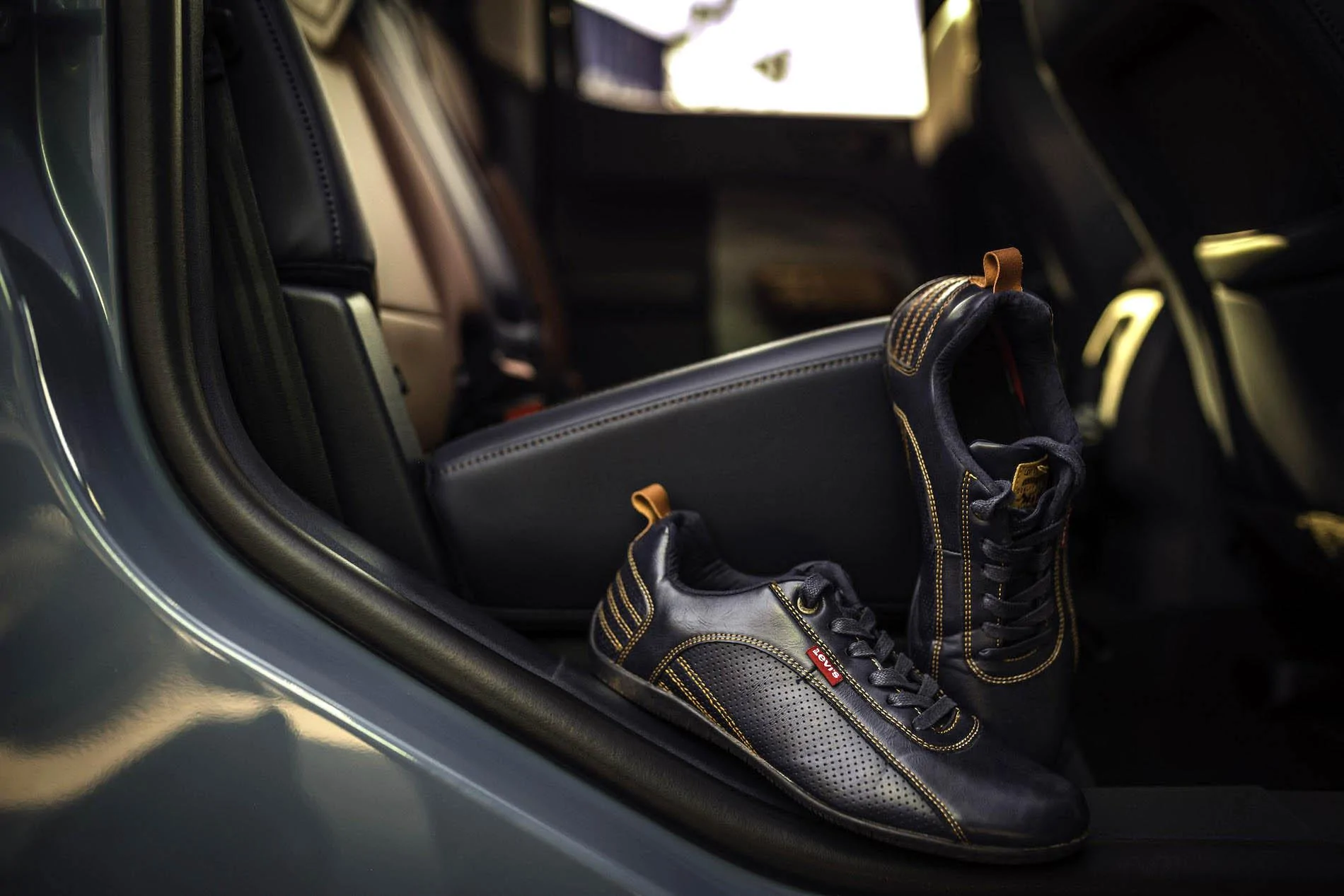 Ford Maverick The Levi’s shoes that inspired the 2022 Maverick Lariat's interior design Maverick Lariat Interior Inspiration_04