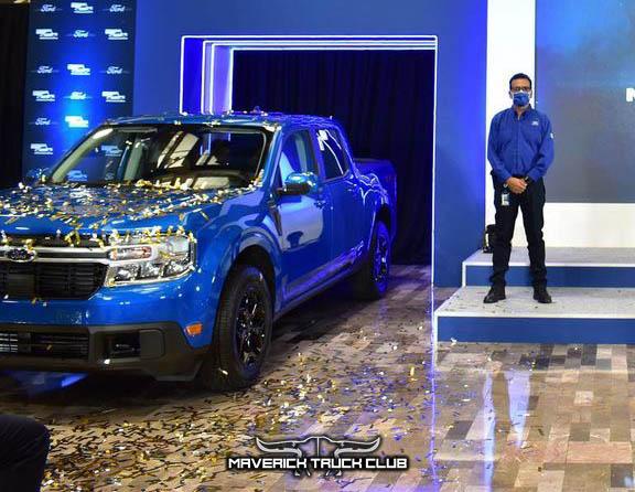 Ford Maverick 🎉 Celebration Pics From Ford Maverick Start of Production at Hermosillo Plant Velocity Blue Maverick Lariat Pickup Truck 2