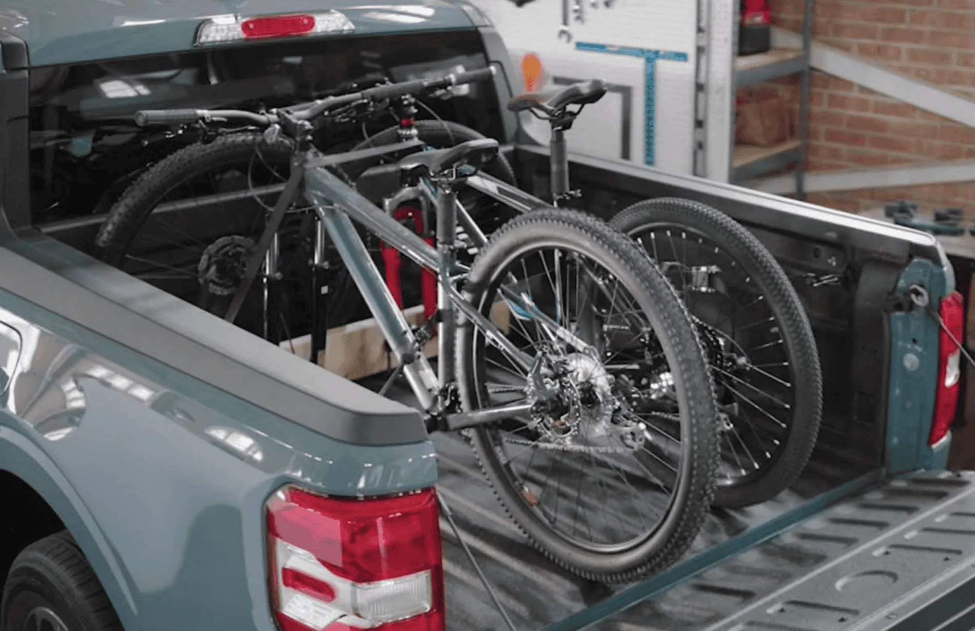 Ford Maverick Bicycle in Bed with Hard Roll Tonneau Cover Screen Shot 2021-09-04 at 8.36.24 PM