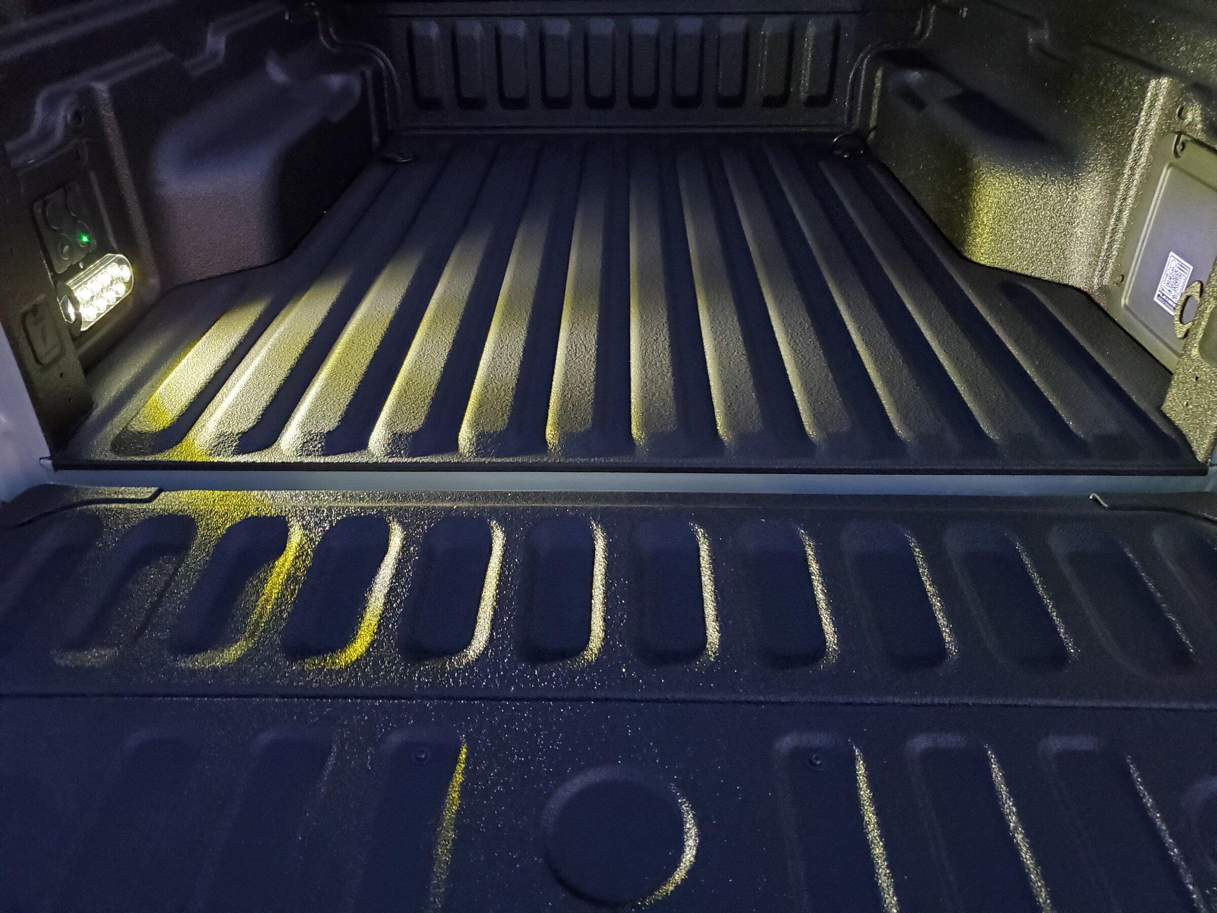 Ford Maverick XL bed outlets and light installed 20220511_194742