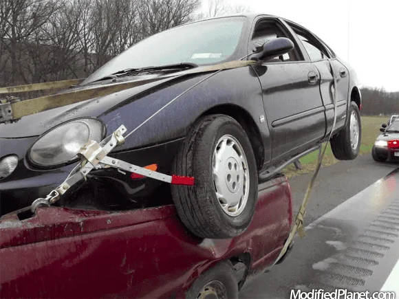 Ford Maverick Please, please consider securing your load responsibly. 1652560296929