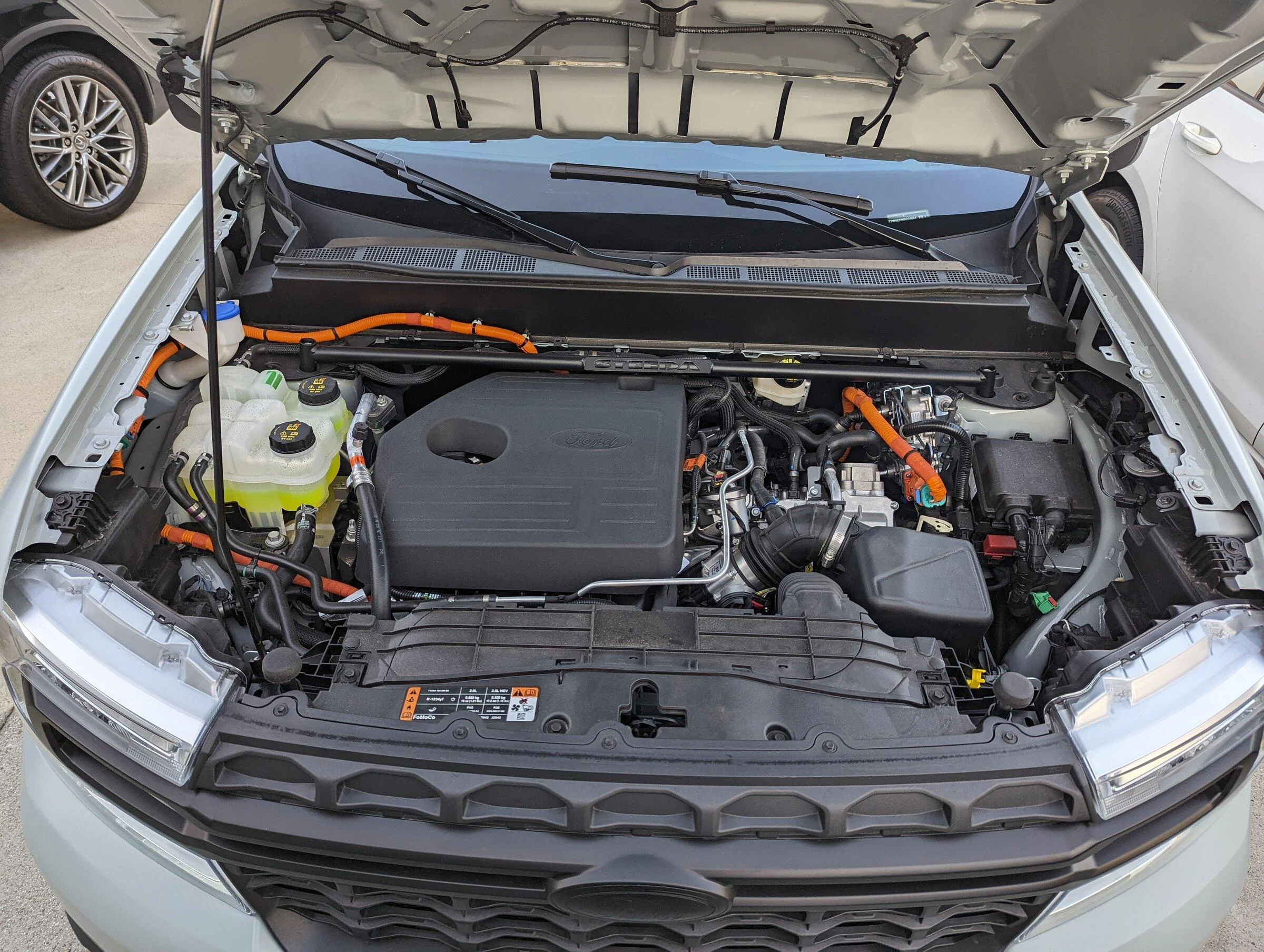 Ford Maverick Engine cover for 2.5L Hybrid Maverick? PXL_20220519_015627161