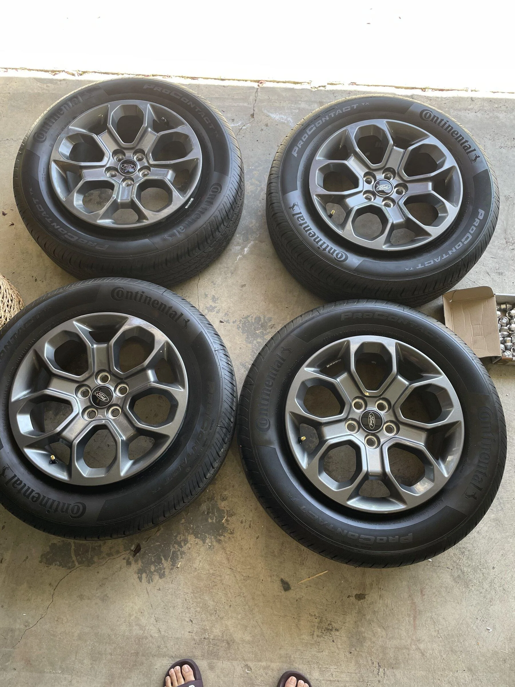 Ford Maverick Selling my Stock XLT Tires & Rims ! D38A77BE-11A8-4E2E-BE37-2607215C3E4B