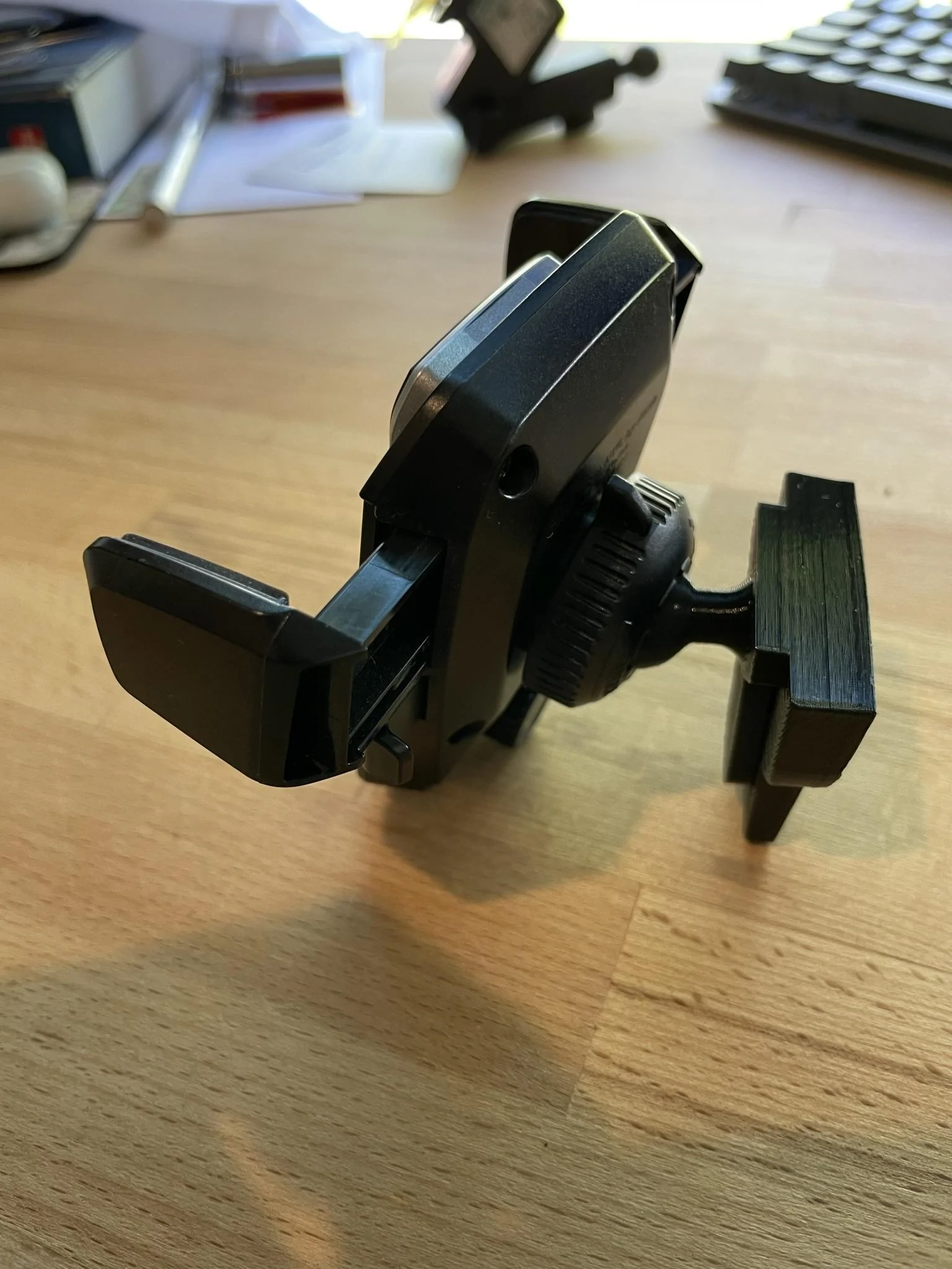 Ford Maverick FITS ball mount for phone holders IMG_1119