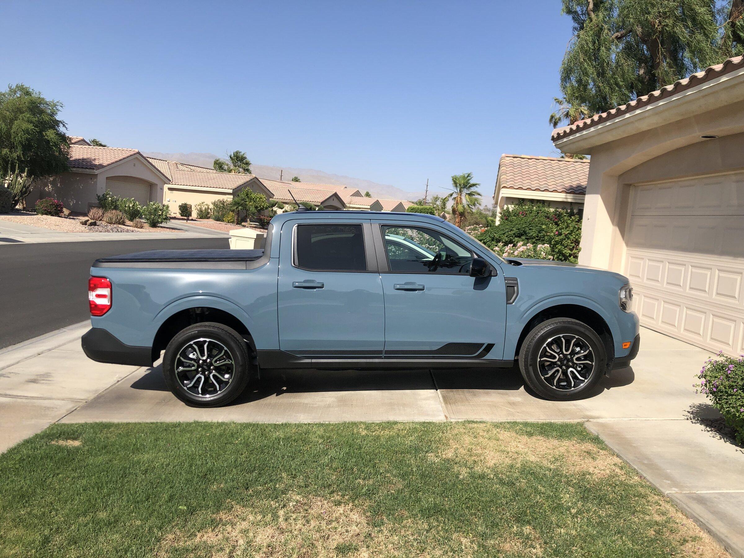 Ford Maverick Picked up my new FE Maverick today new mav 4.JPG