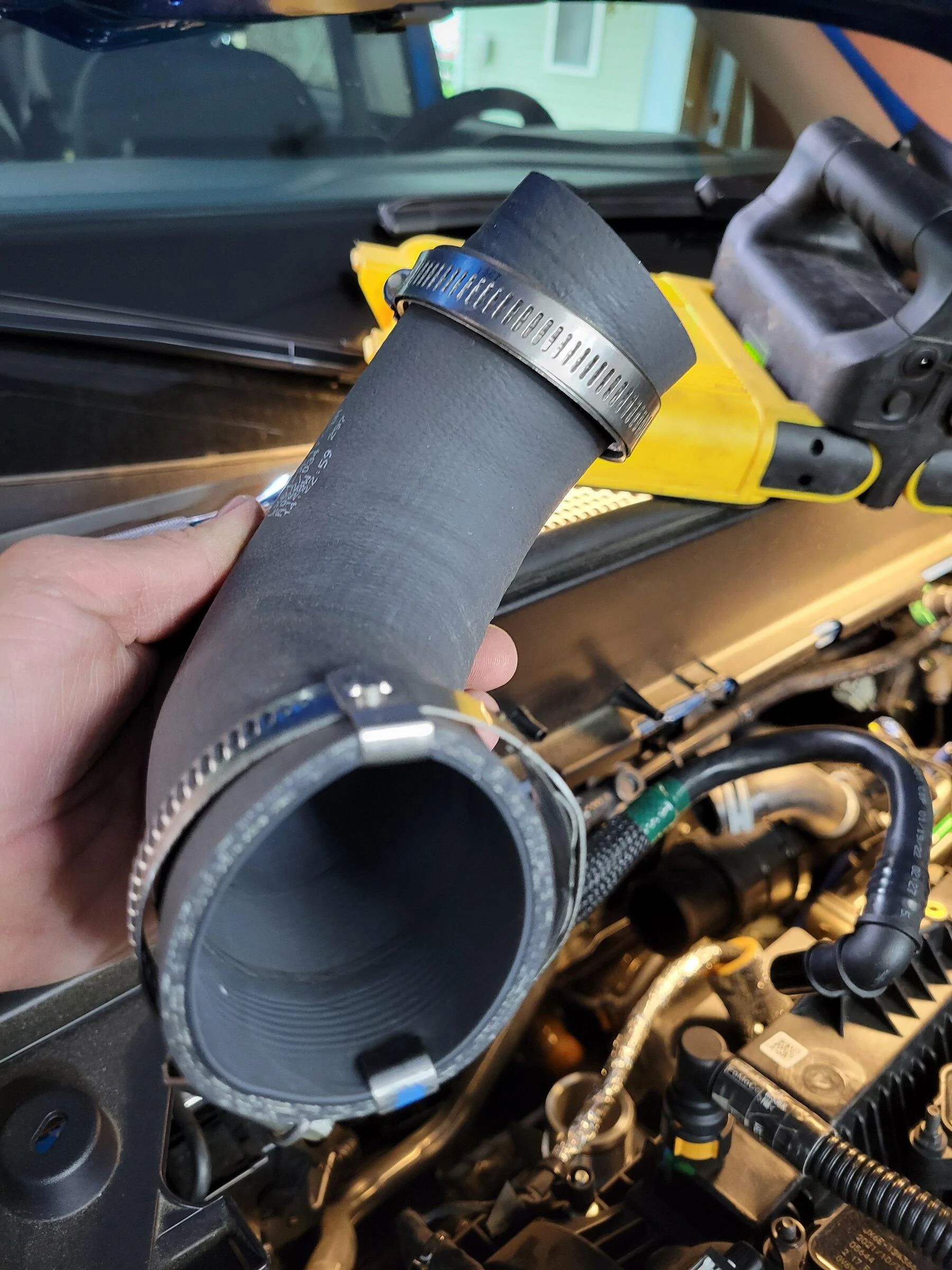 Ford Maverick Project QuikRik. My Velocity Blue XL AWD Performance build 20220521_190818