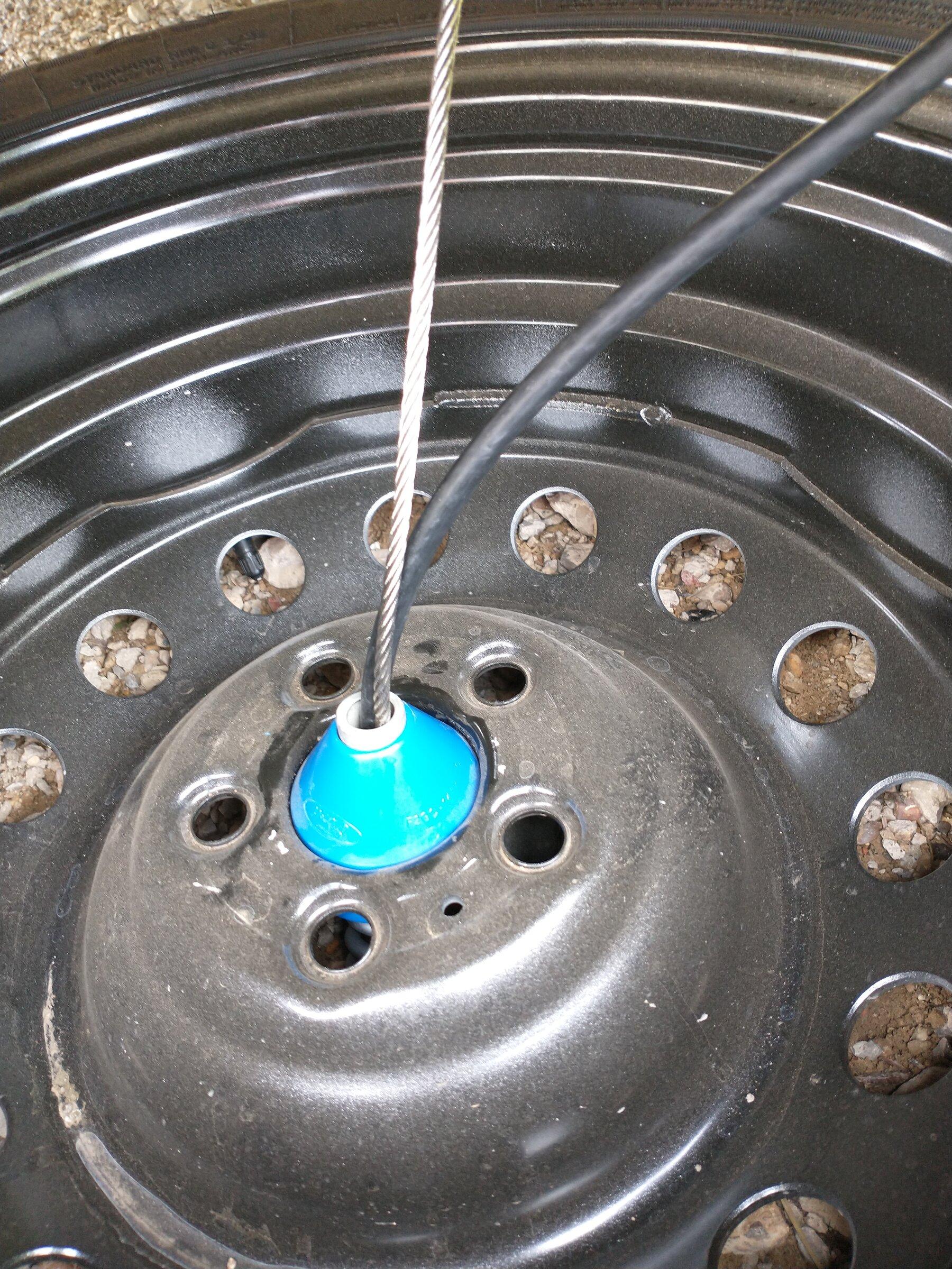 Ford Maverick Blue Cone on Full Size Spare Tire IMG_20220524_135819205